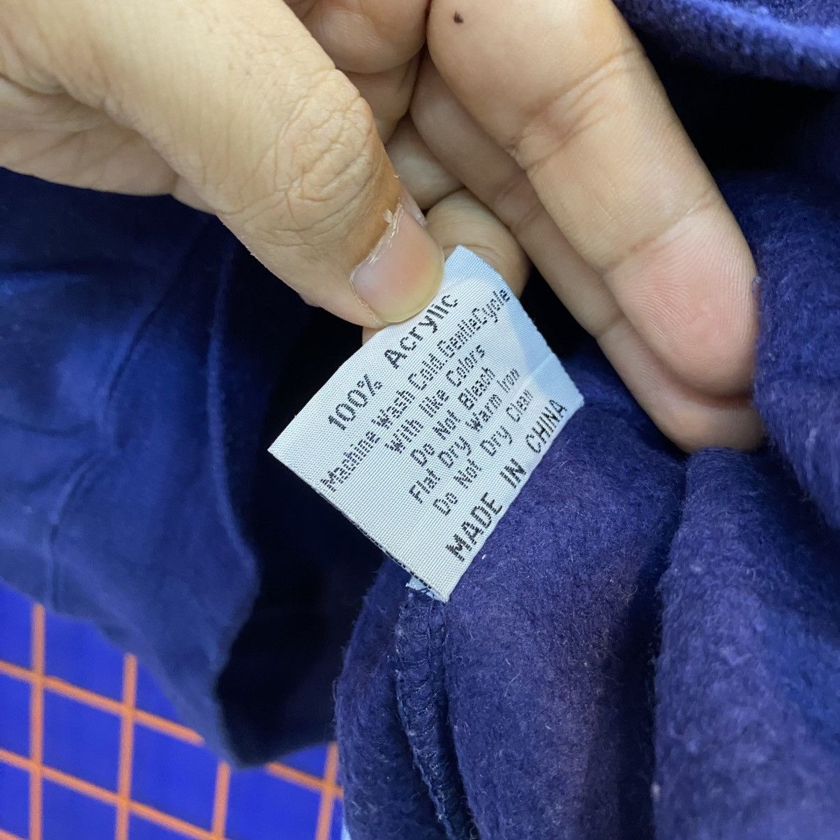 Calvin Klein × Vintage Vintage Calvin Klein Sweatshirt Big Logo Size US M / EU 48-50 / 2 - 5 Thumbnail