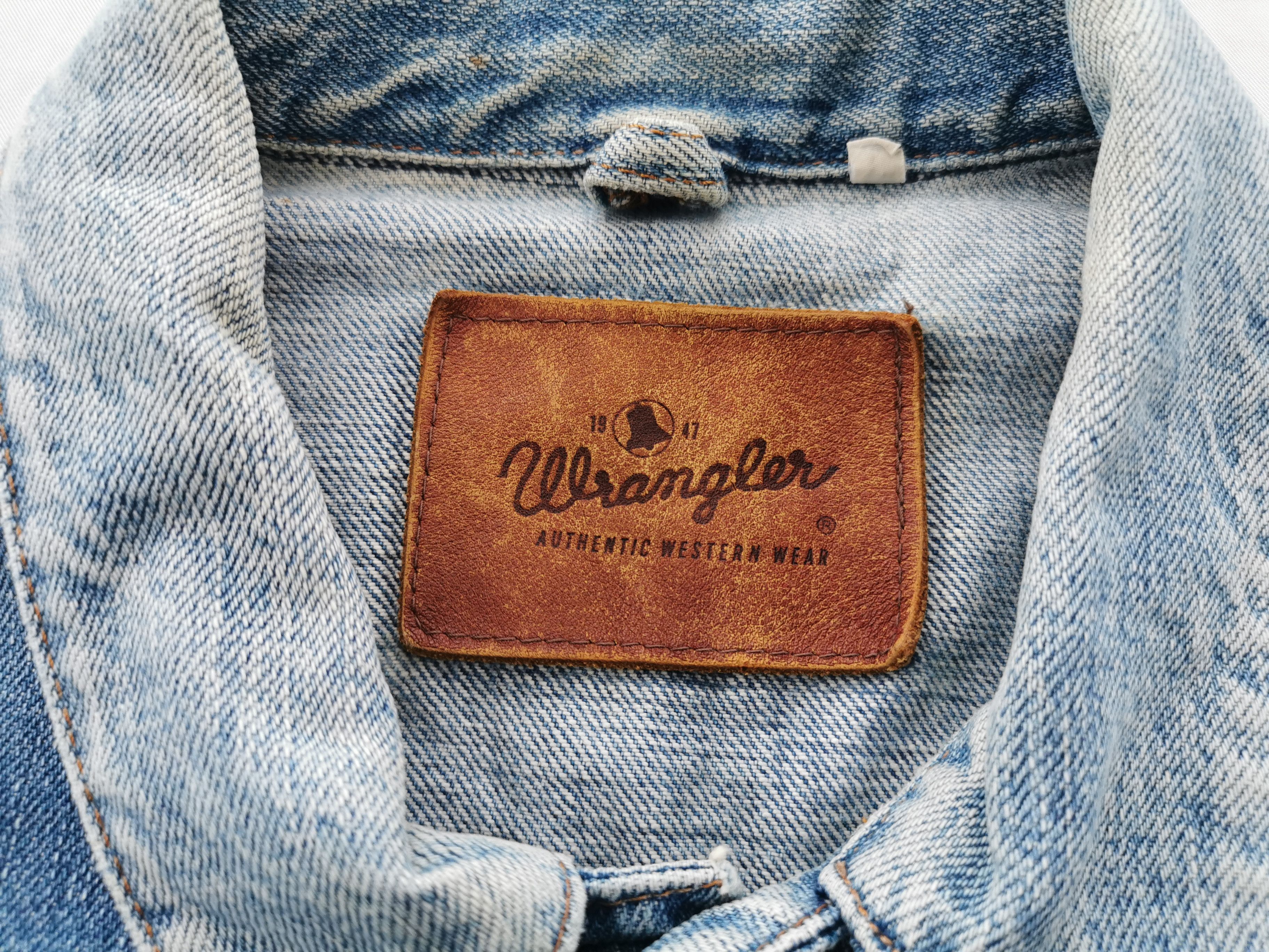 Wrangler Distressed Jacket Vintage 90s Wrangler Denim Jacket Size M Size US M / EU 48-50 / 2 - 5 Thumbnail