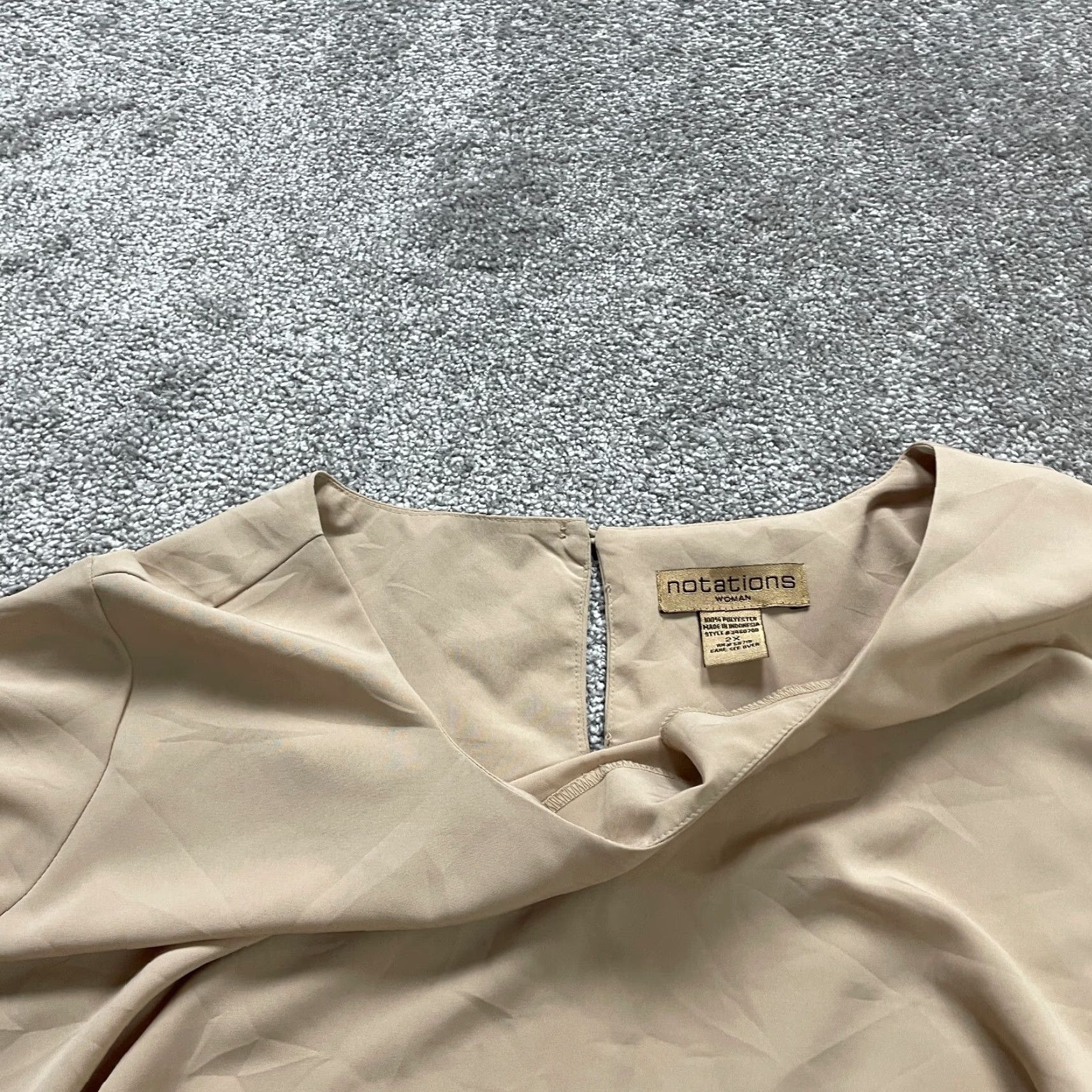 Vintage Notations Blouse Womens 2XL Solid Brown Short Sleeve Round Neck Polyester Top Casual Womens 2XL Brown Short Sleeve Blouse Notations Size XXL / US 16-18 / IT 52-54 - 5 Thumbnail