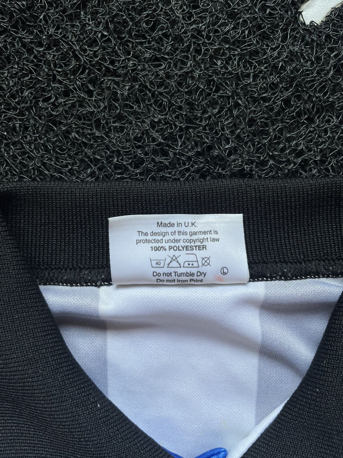 Asics Newcastle United 1993-1995 Home Football Asics Soccer Jersey Size US M / EU 48-50 / 2 - 5 Thumbnail