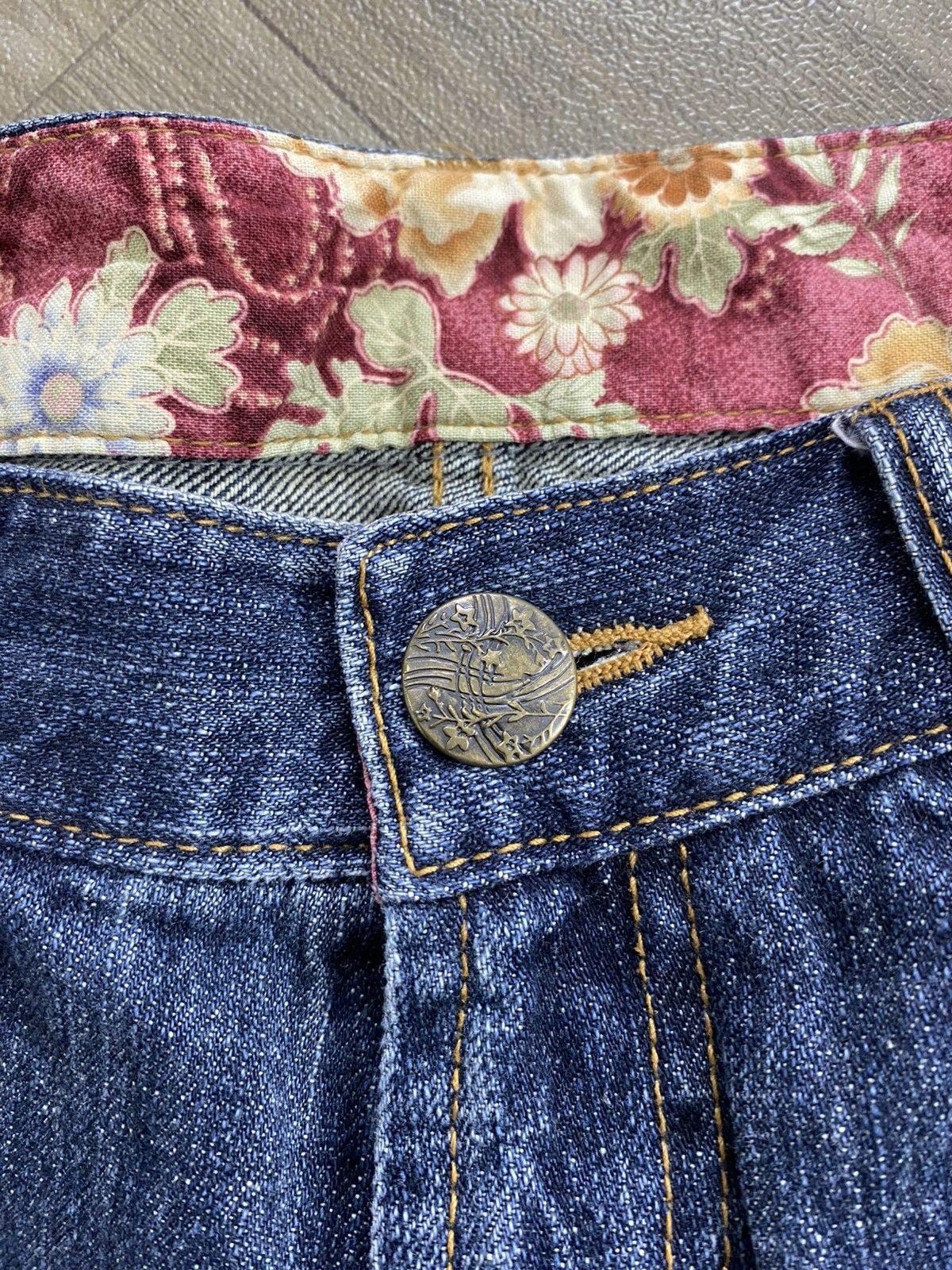 Japanese Brand 2000s Karakuri Tamashii Ed Hardy Style Embroidery Koi Jeans Size US 32 / EU 48 - 10 Thumbnail