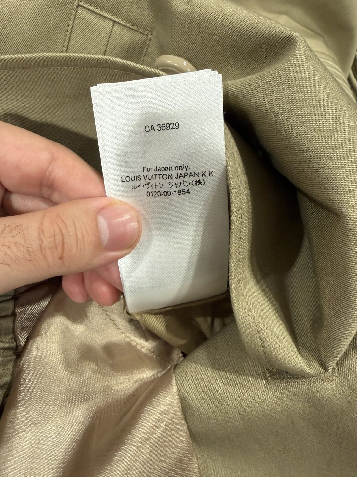 Louis Vuitton Louis Vuitton Beige Embroidered Logo Baseball Jacket Size US M / EU 48-50 / 2 - 11 Thumbnail