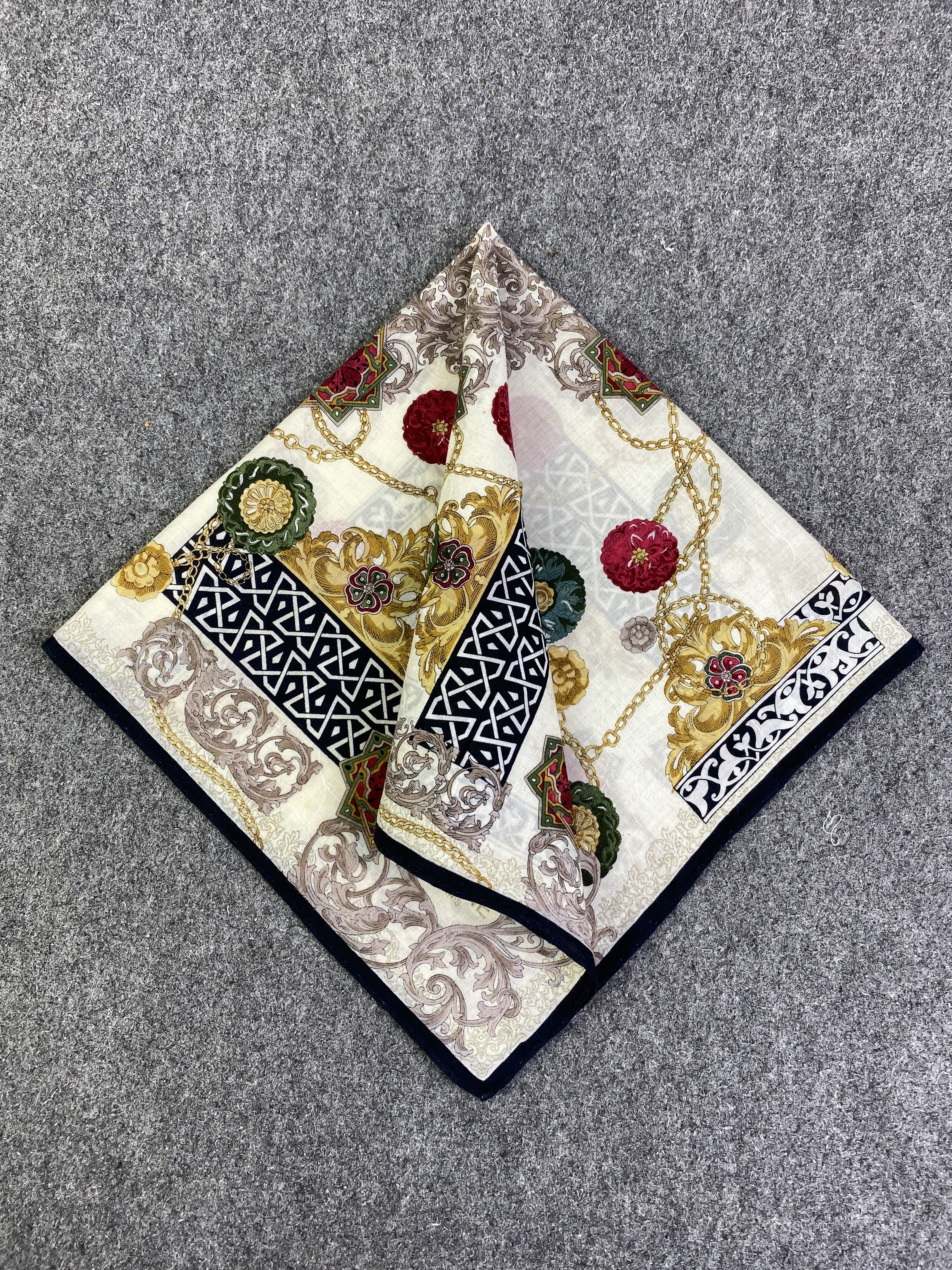 Celine Vintage Celine Handkerchief / Neckerchief KT0010 Size ONE SIZE - 3 Thumbnail