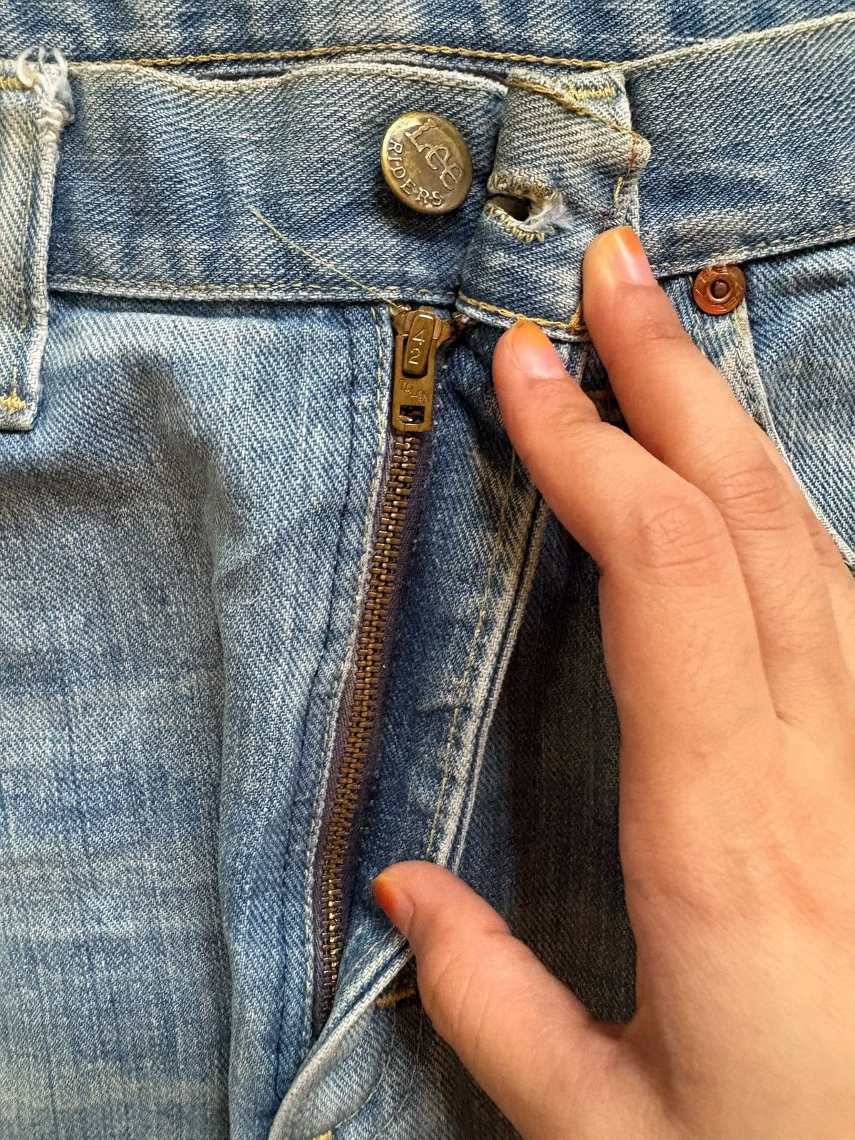 Lee Vintage Lee Talon Zipper Mud Wash Distressed Rip Loose Jean Size US 28 / EU 44 - 3 Thumbnail