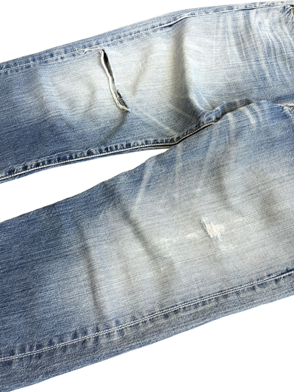 Levi's Vintage Clothing 00s Levi’s 501 Vintage Japan Distressed Washed Blue Jeans Size US 31 - 6 Thumbnail