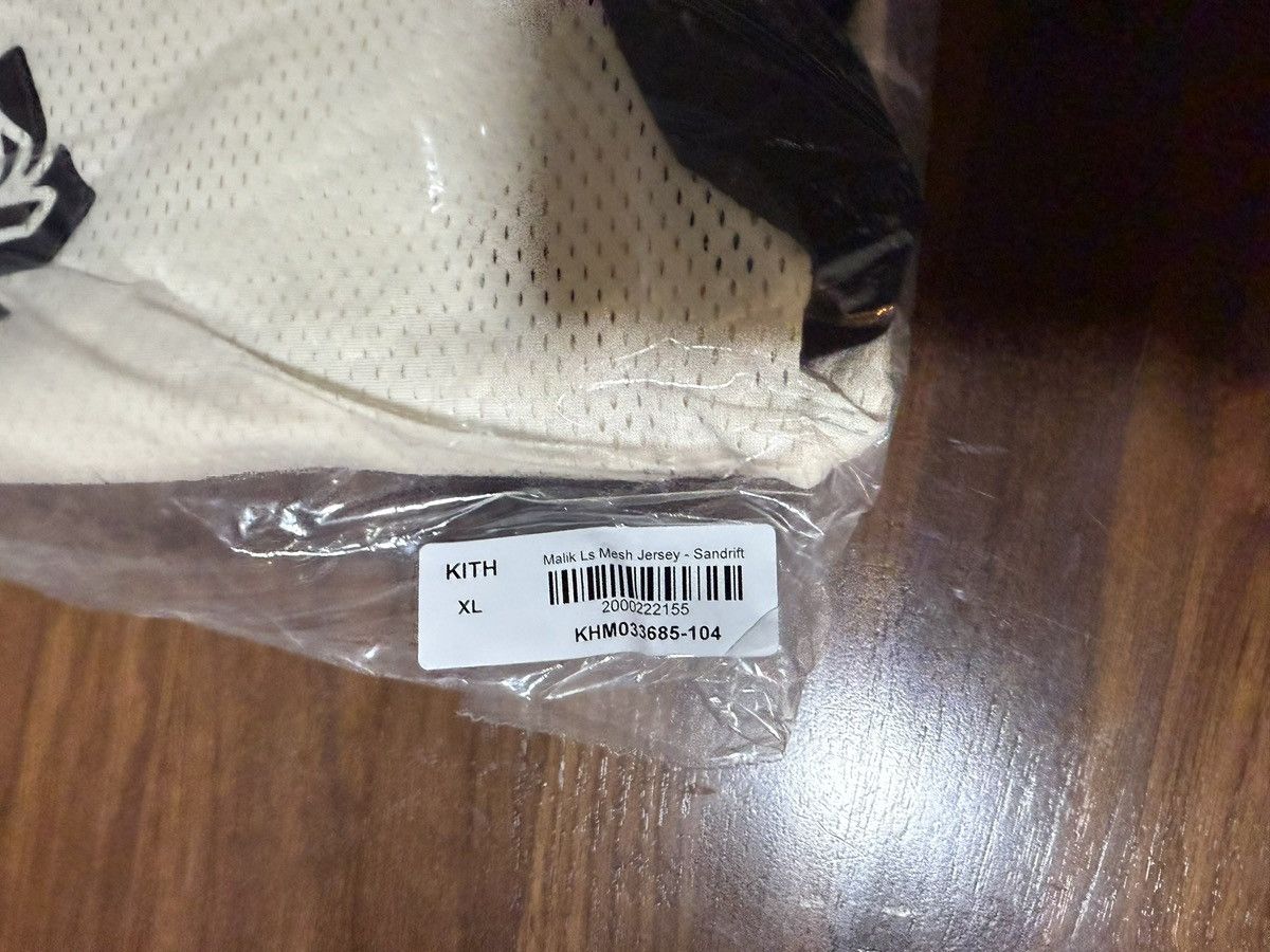 Kith Kith Malik Long Sleeve Poly Mesh Jersey Sandrift Size XL Size US XL / EU 56 / 4 - 7 Thumbnail