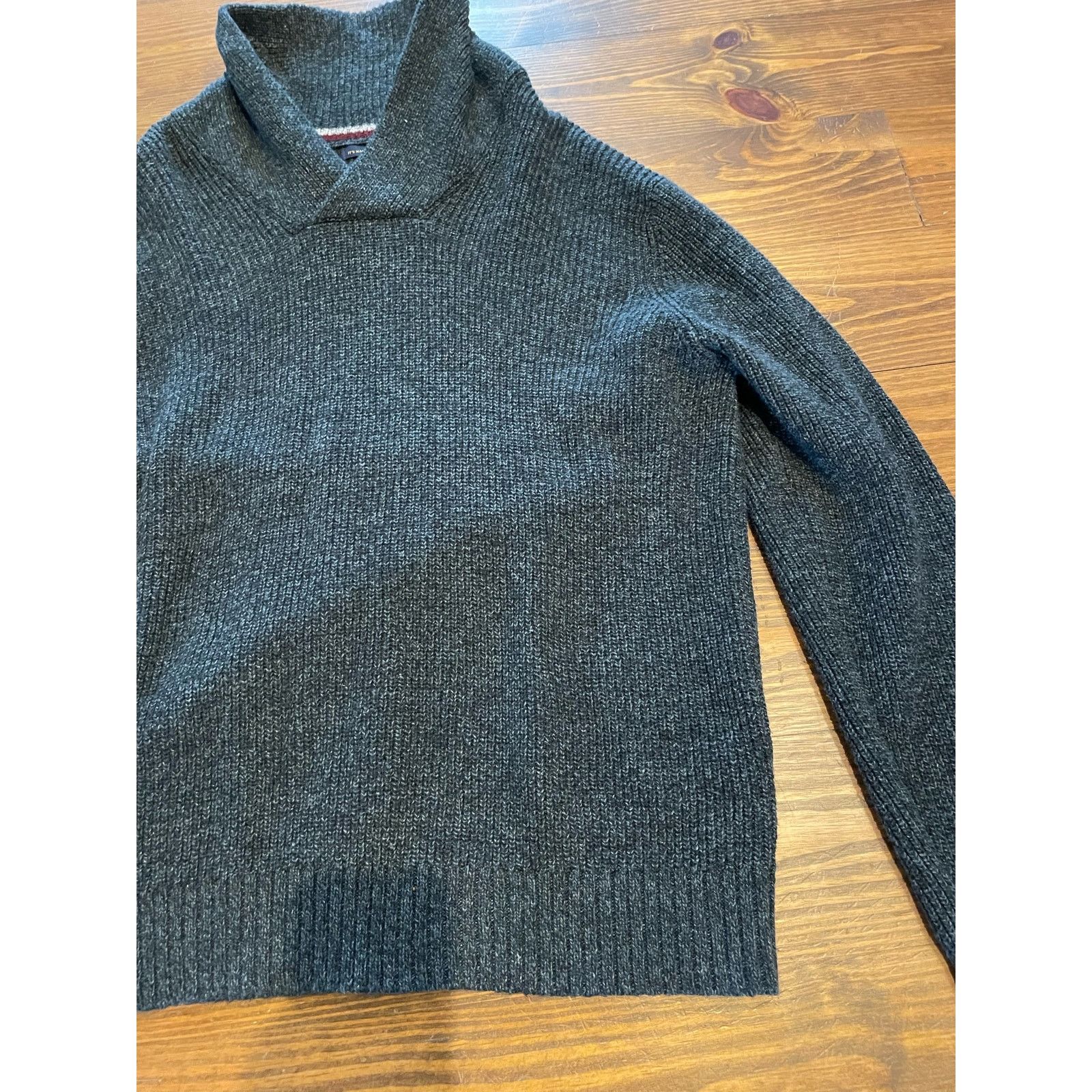 American Eagle Outfitters American Eagle Athletic Wool Blend Men’s sweater, size XL Size US XL / EU 56 / 4 - 3 Thumbnail