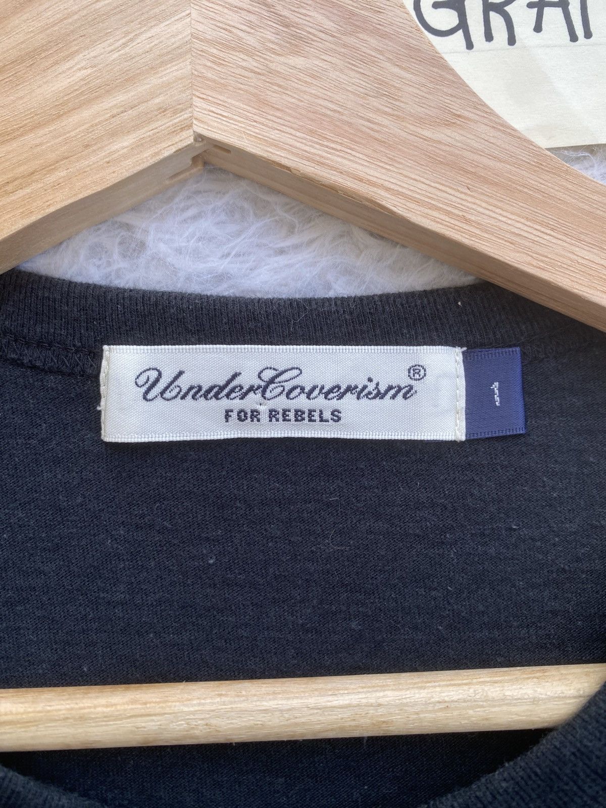 Undercover Rare SS08 Undercover UC Resort Group Summer Madness Tshirt Size US S / EU 44-46 / 1 - 11 Thumbnail