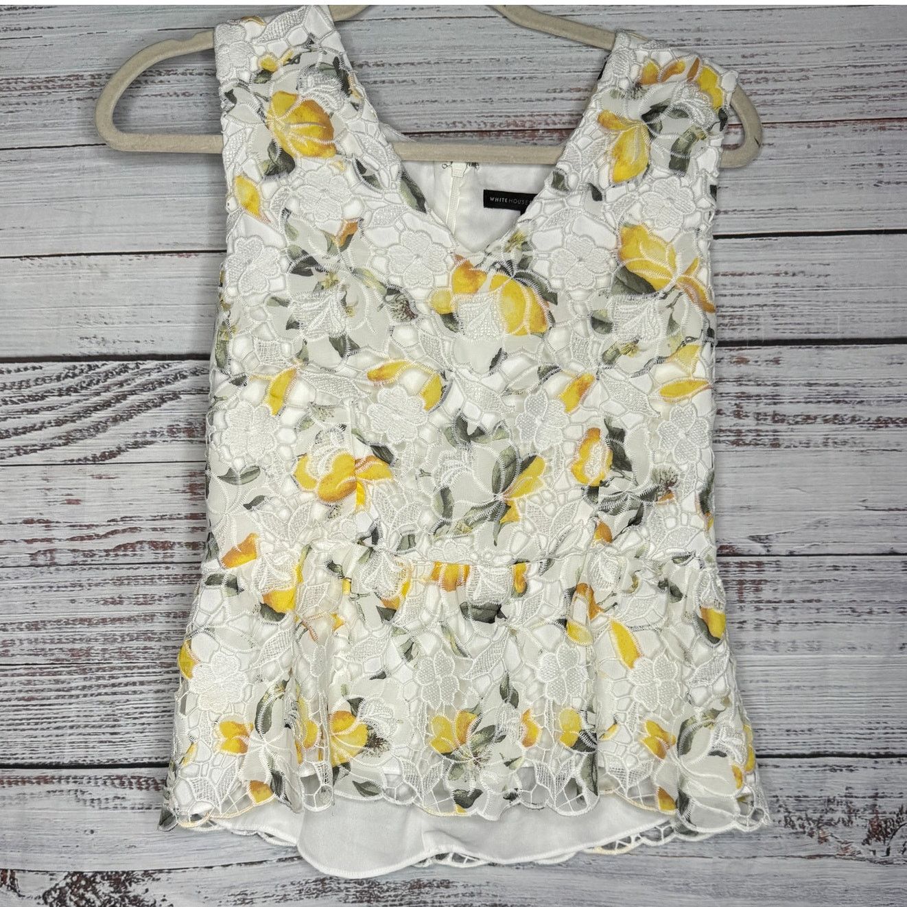 White House Black Market White House Black Market Lemon Print Sleeveless Peplum Top 6 Size M / US 6-8 / IT 42-44 - 2 Thumbnail