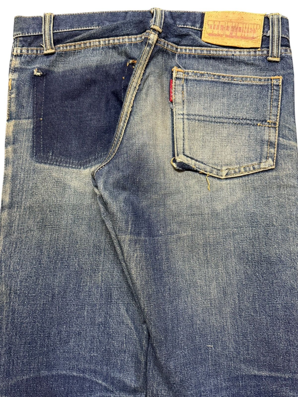 KMRii Vintage Japanese Brand Mud Wash Faded Whiskers Style Jeans Size US 31 - 6 Thumbnail