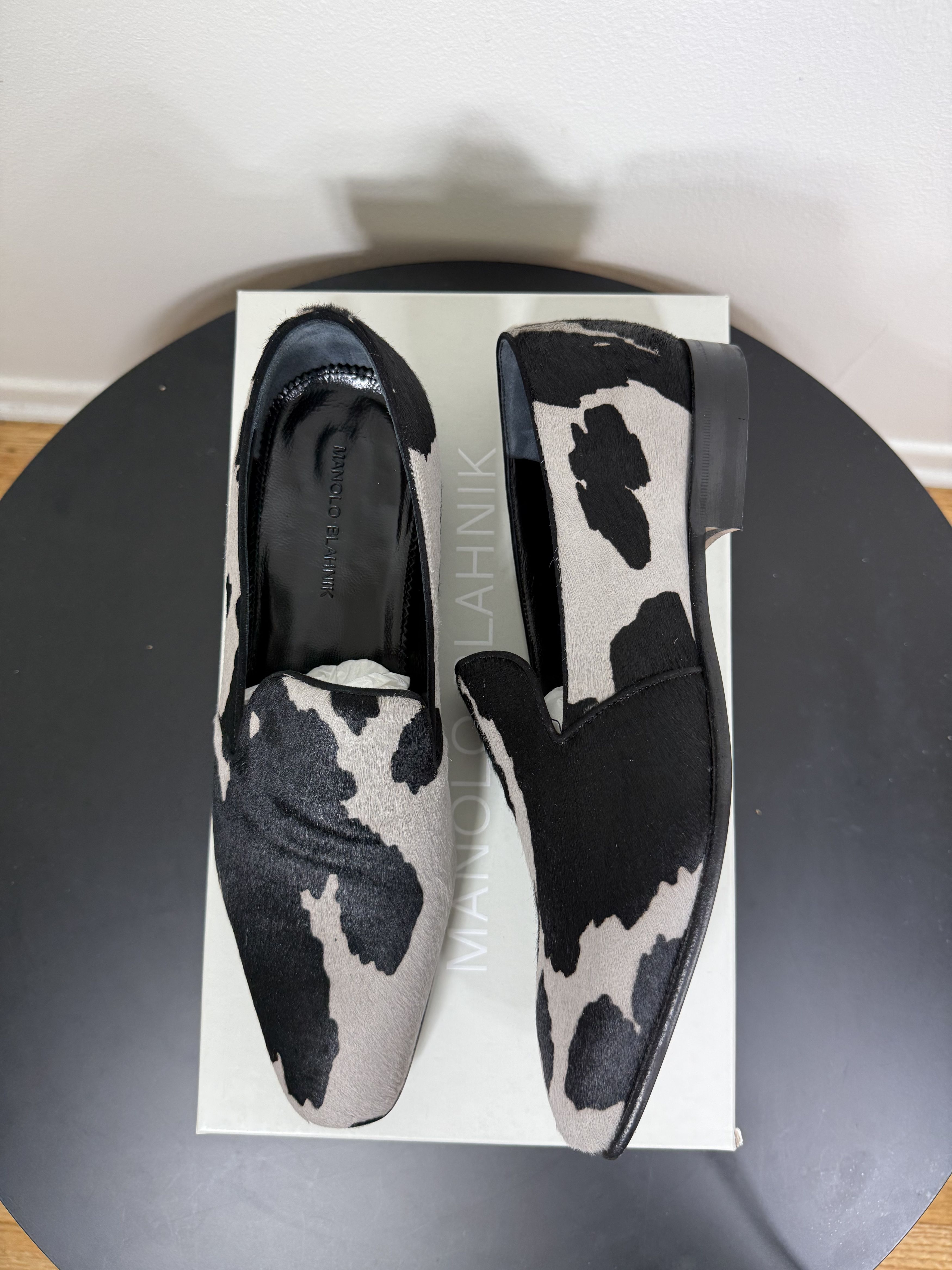 Manolo Blahnik Calf Hair Black/White Loafers Size US 8 / EU 41 - 2 Thumbnail