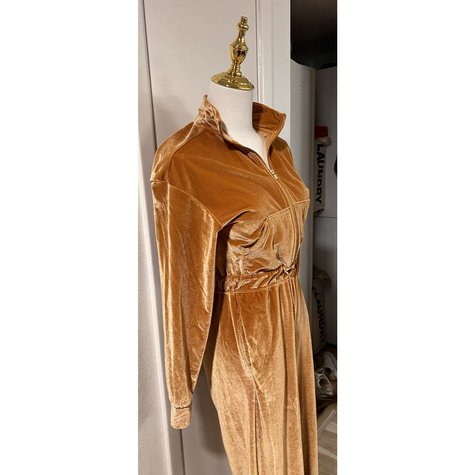Fabletics Fabletics Women's Rust Orange Velour Jumpsuit Sz XXS Size 24" / US 00 / IT 34 - 3 Thumbnail