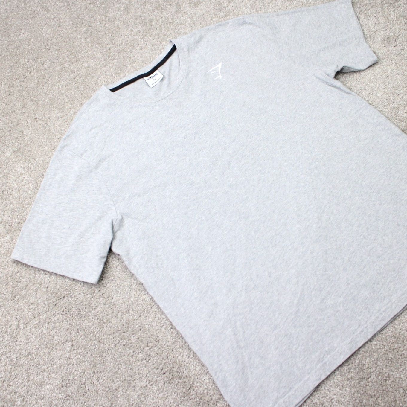 Gymshark Gymshark Shirt Mens XL Gray Critical 2.0 Cotton/Poly Stretch Short Sleeve T-Shirt Regular Size for Gym & Training Mens XL Gray Gymshark Shirt Size US XL / EU 56 / 4 - 4 Thumbnail