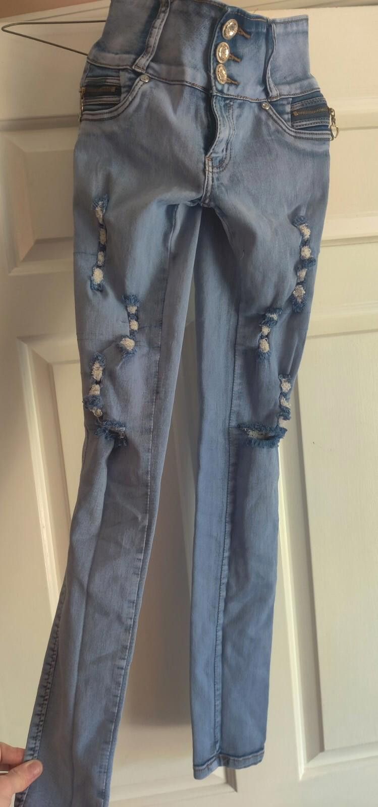 Rock Revival Silver Diva SD Jeans 0 Distressed Jean Pants Ripped Bedazzl Size 25" / US 0 / IT 36 - 3 Thumbnail