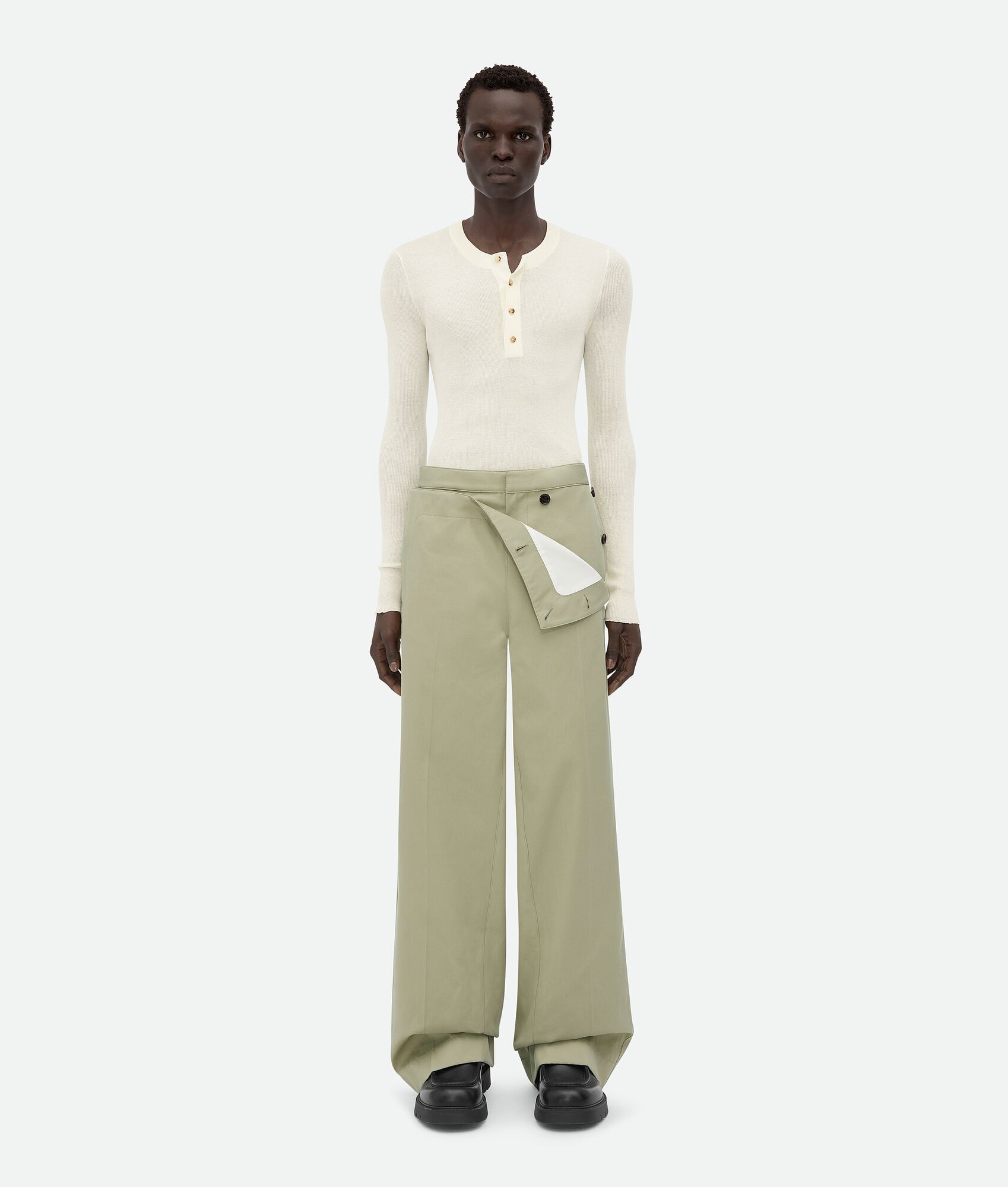 o1s1rm1125 Cotton Twill Trousers in Travertine