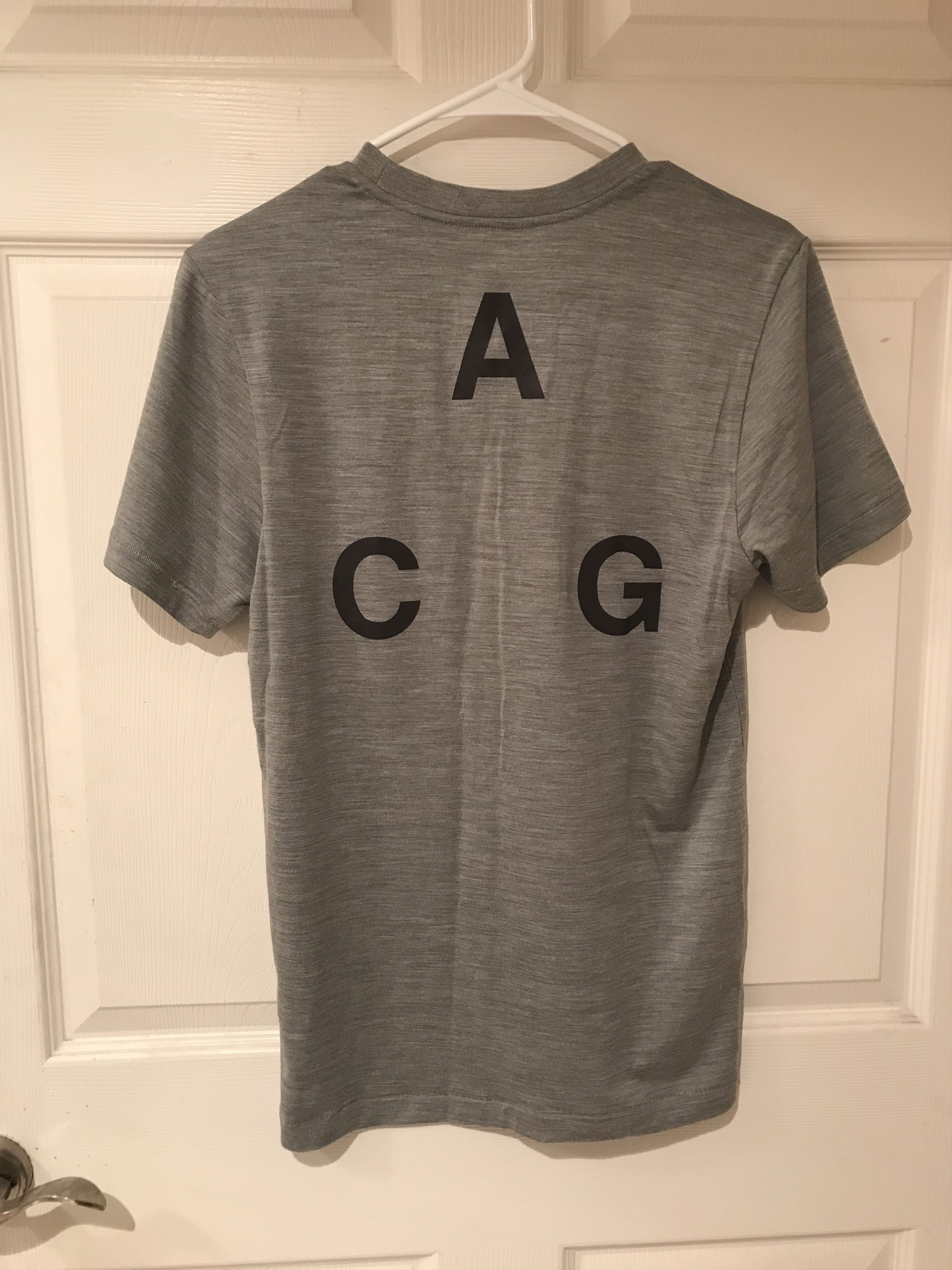 Nike ACG Nikelab ACG Reflective Bonded Pocket SS Tee Medium Size US S / EU 44-46 / 1 - 1 Thumbnail
