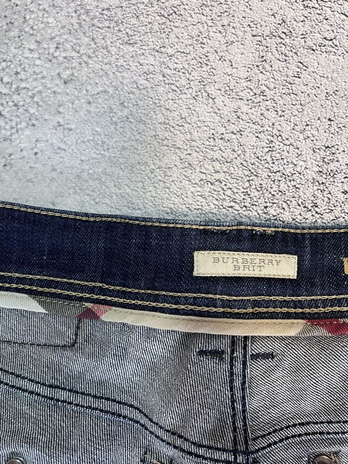 Burberry Burberry Brit Kids Boys Jeans Denim Skinny Leg 26w Size US 26 / EU 42 - 11 Thumbnail