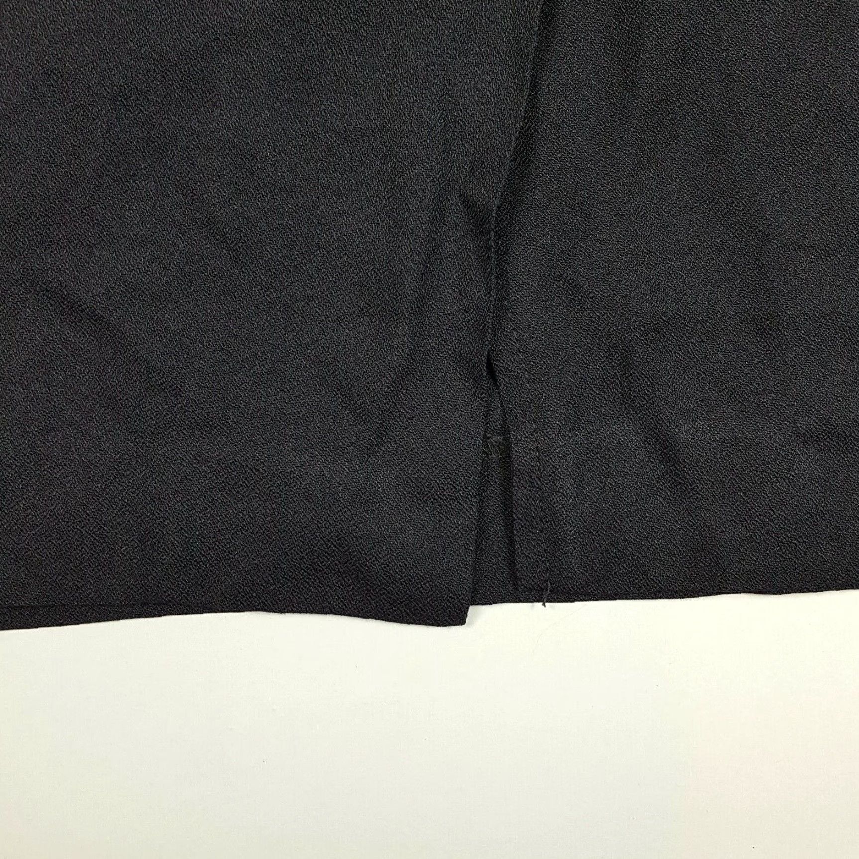 Vintage VINTAGE Joan Walters Black Pencil Straight Knee Length Skirt, Size 12, High Rise, Button Closure, All Seasons, 80s 90s, Womens, New with Tags Size 34" / US 12 / IT 48 - 6 Thumbnail