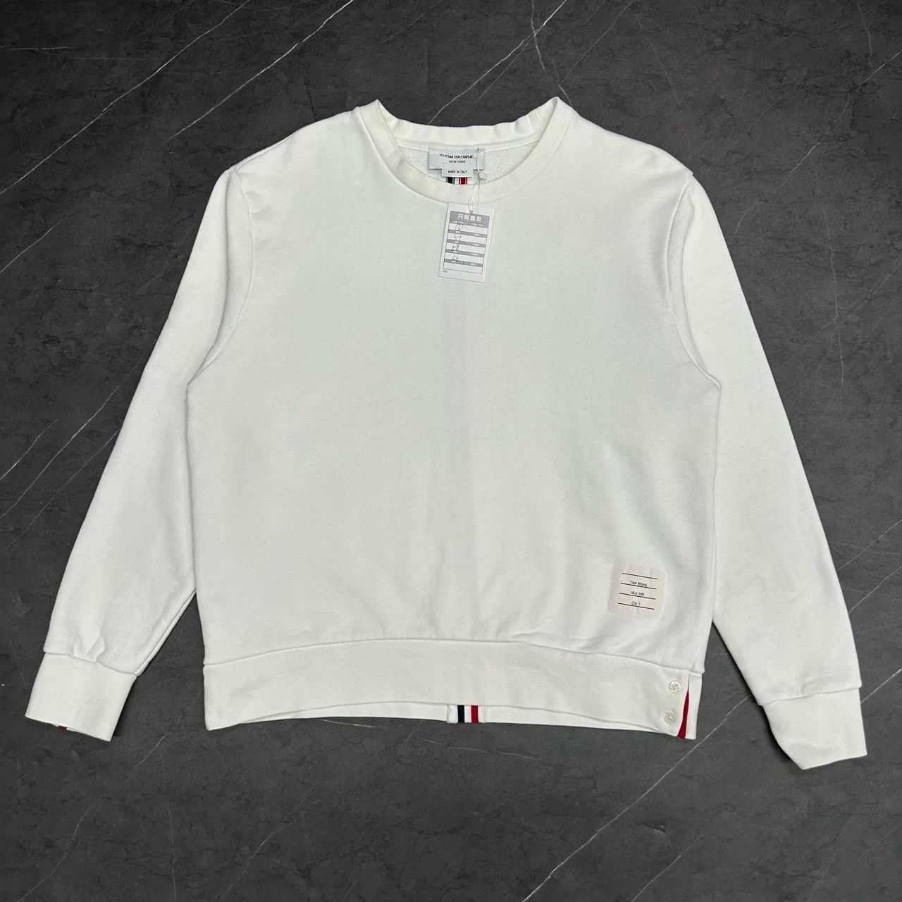 Thom Browne Thom Browne TB Back Stripe Sweatshirt Size US L / EU 52-54 / 3 - 1 Thumbnail