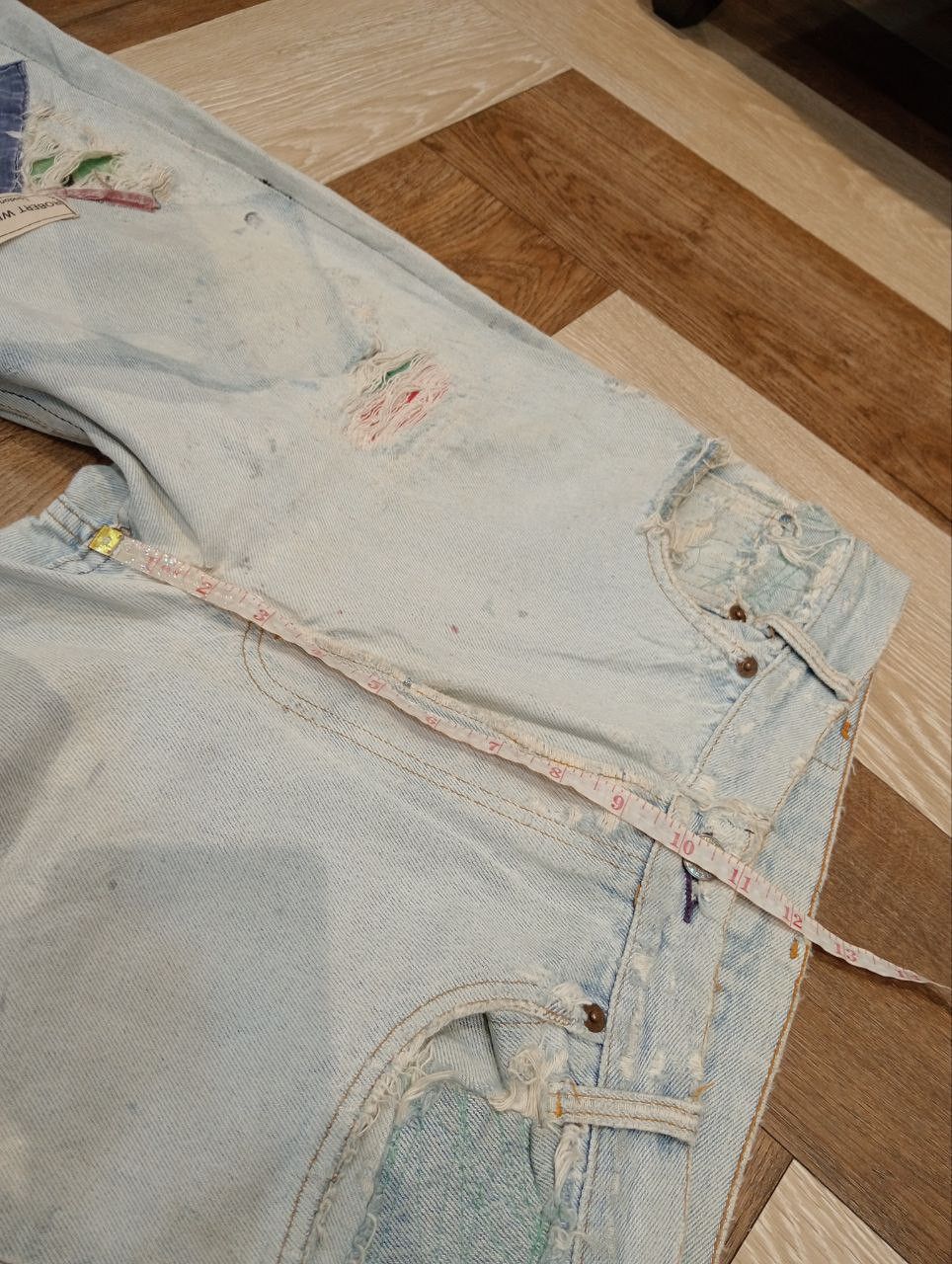 Levi's Vintage Clothing LEVI'S VINTAGE LIGHT BLUE DISTRESSED JEANS Size US 31 - 20 Thumbnail
