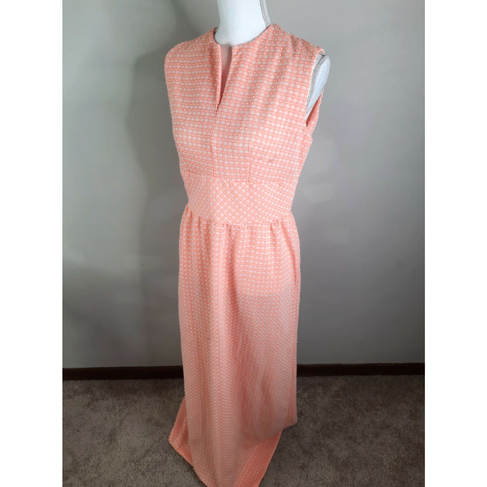 Vintage VINTAGE 60s 70s Textured Polyester Check Evening Gown Maxi Dress Coral Small Women’s Size S / US 4 / IT 40 - 7 Thumbnail