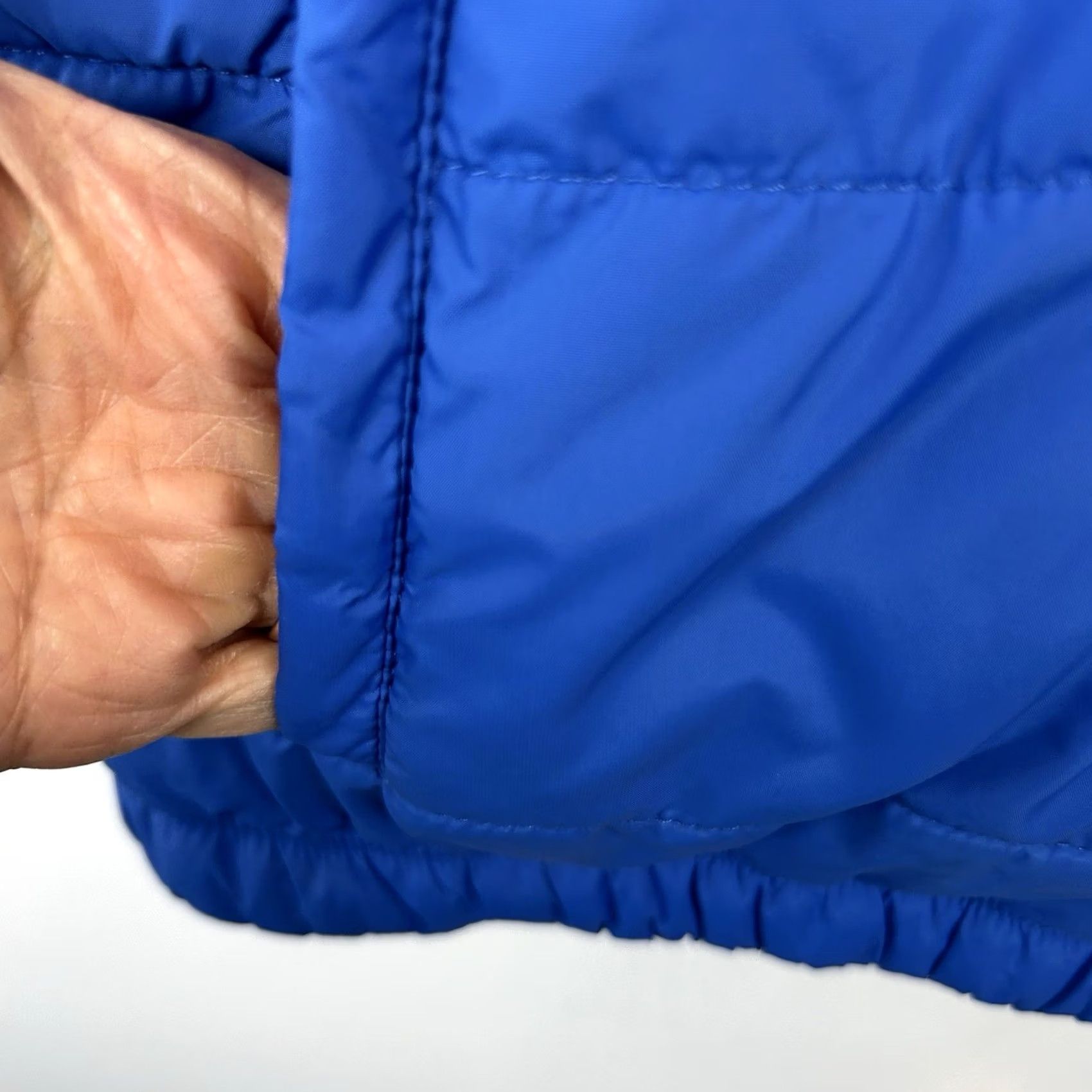 Vintage Greg Norman Puffer Vest Mens 2XL Blue Reversible Golf Warm Fleece Lined Shirt vest? Size US XXL / EU 58 / 5 - 7 Thumbnail