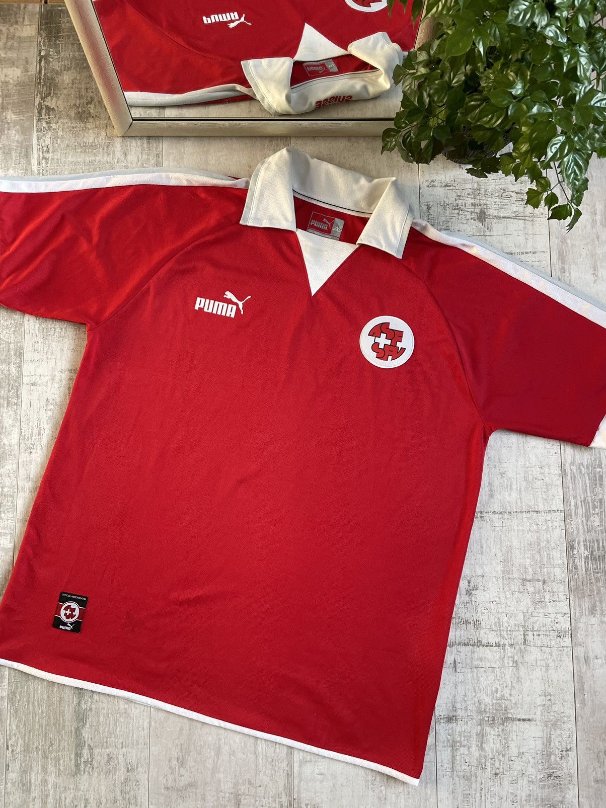 Puma × Vintage Puma Switzerland 2002/2004 Home Football Shirt Vintage Size US XL / EU 56 / 4 - 3 Thumbnail