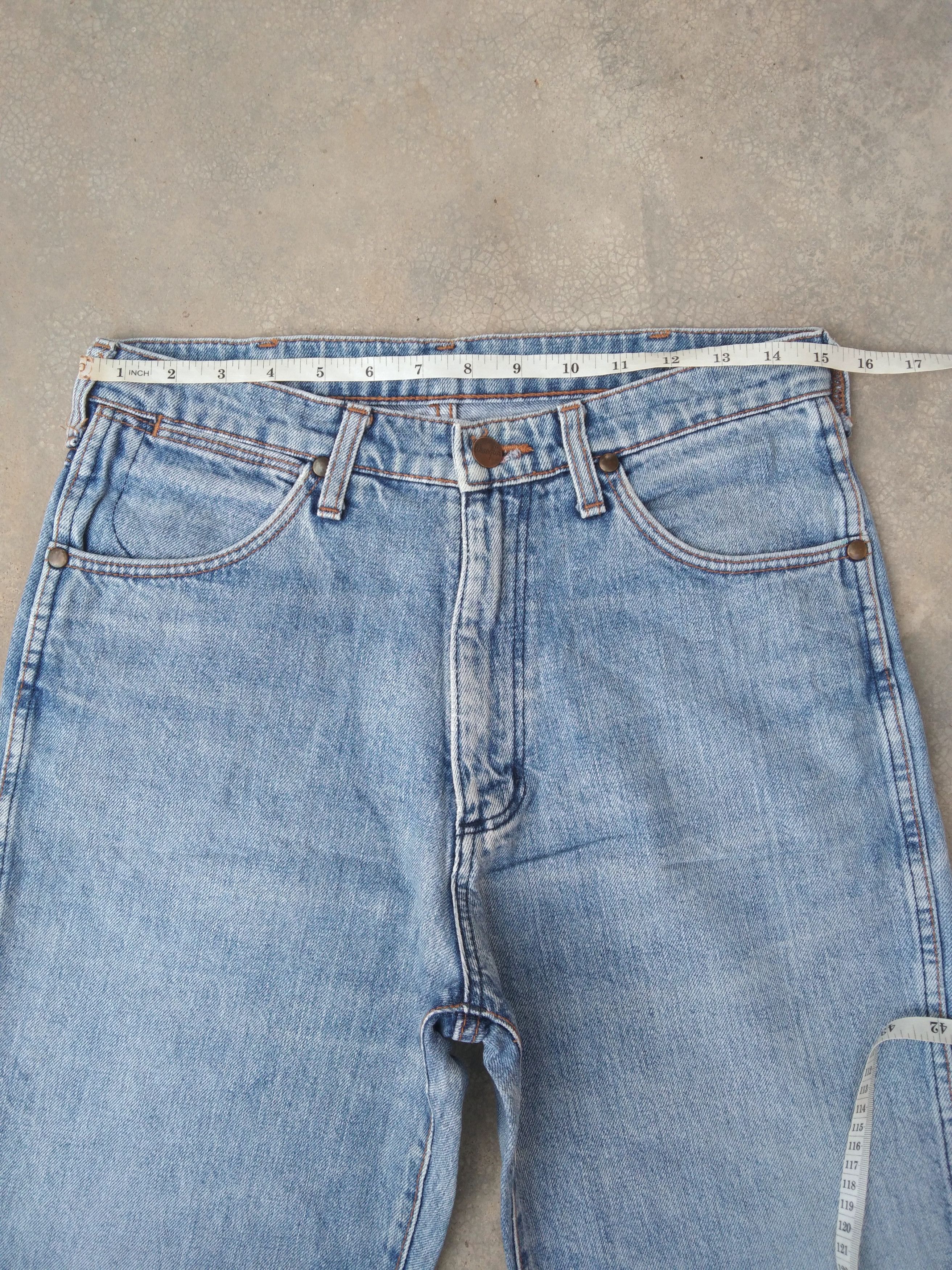 Japanese Brand Vintage Wrangler Blue Bell Straight Leg Jeans 30x30 Size US 30 / EU 46 - 4 Thumbnail