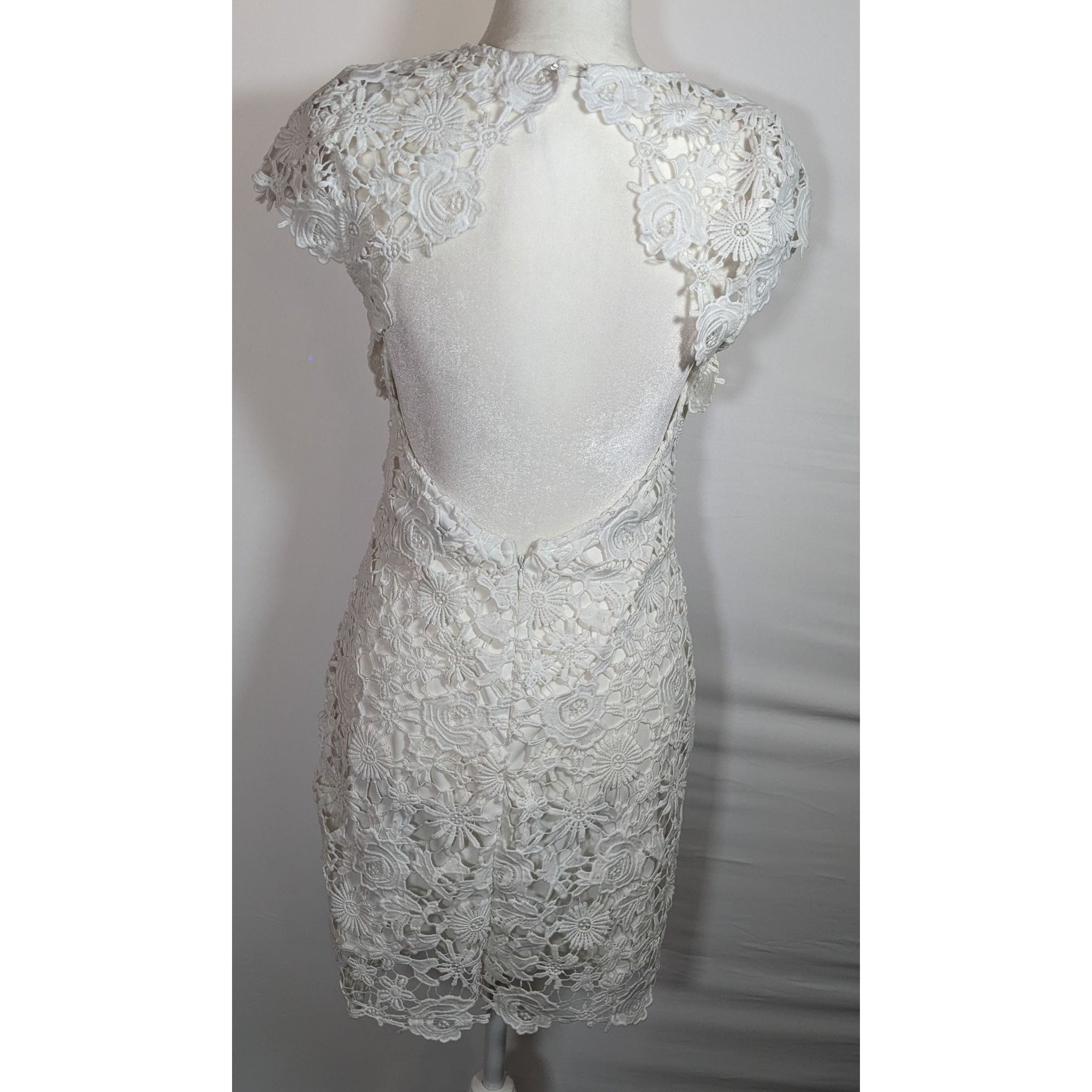 Lulus Lulus Romance Language White Floral Lace Backless Dress Size M / US 6-8 / IT 42-44 - 6 Thumbnail