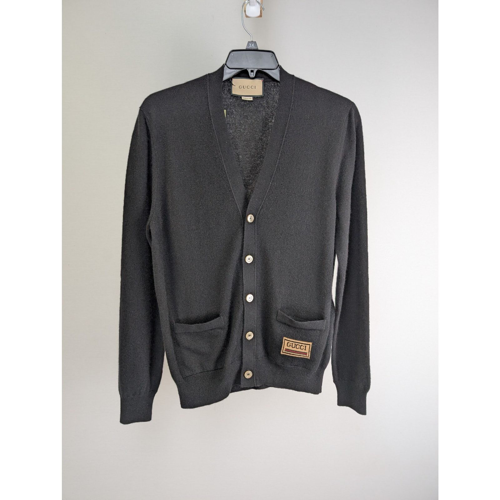 Gucci o1rshd1 100% Cashmere Cardigan Sweater With Logo in Black Size US S / EU 44-46 / 1 - 1 Thumbnail