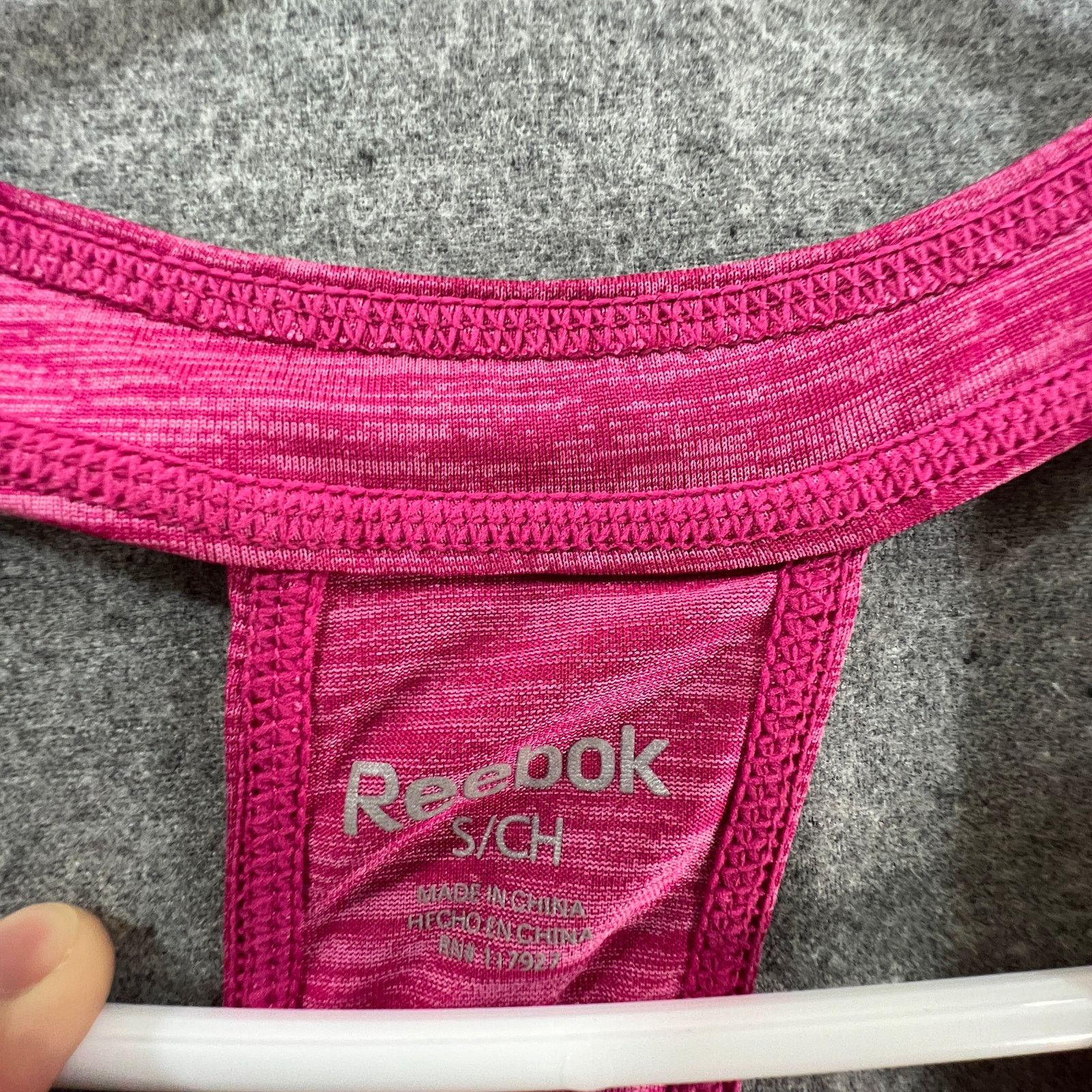Reebok Reebok Workout Shirt Women Size S Pink Outdoor Athletic Size S / US 4 / IT 40 - 3 Thumbnail