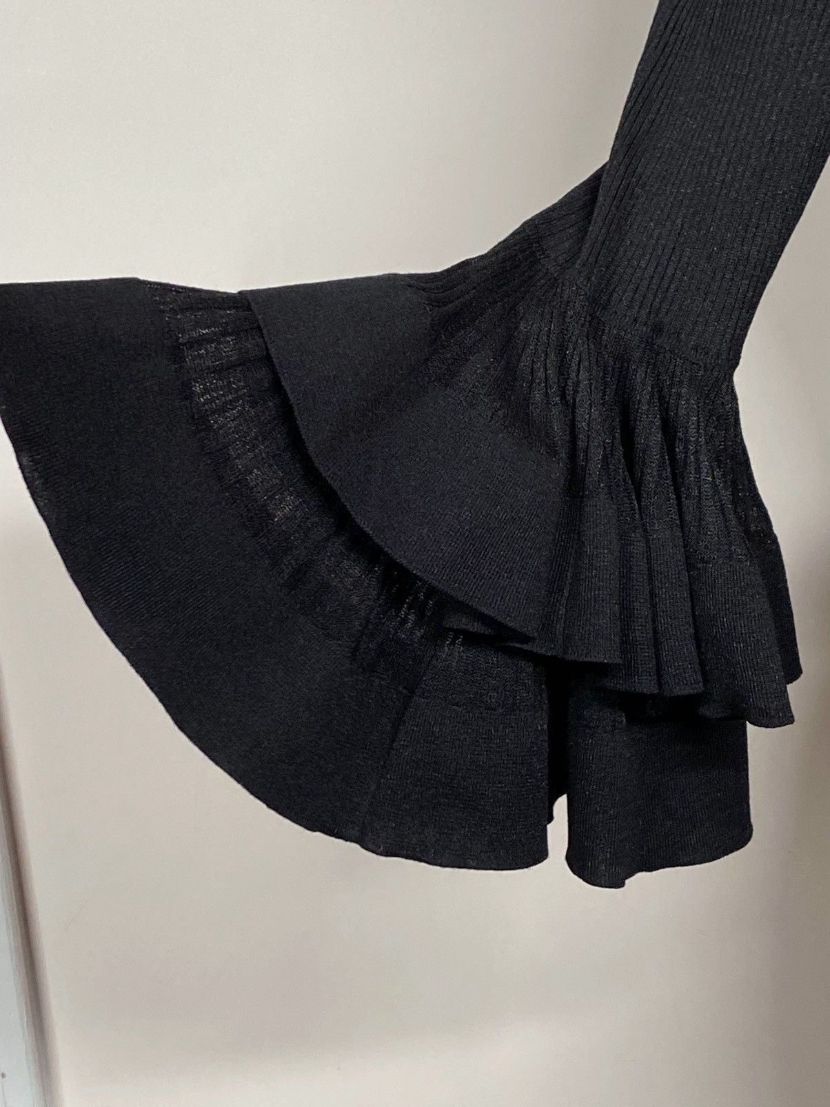 Zimmermann Zimmermann Tiered Ruffle Knit Top size 1/us size 6 Size M / US 6-8 / IT 42-44 - 10 Thumbnail