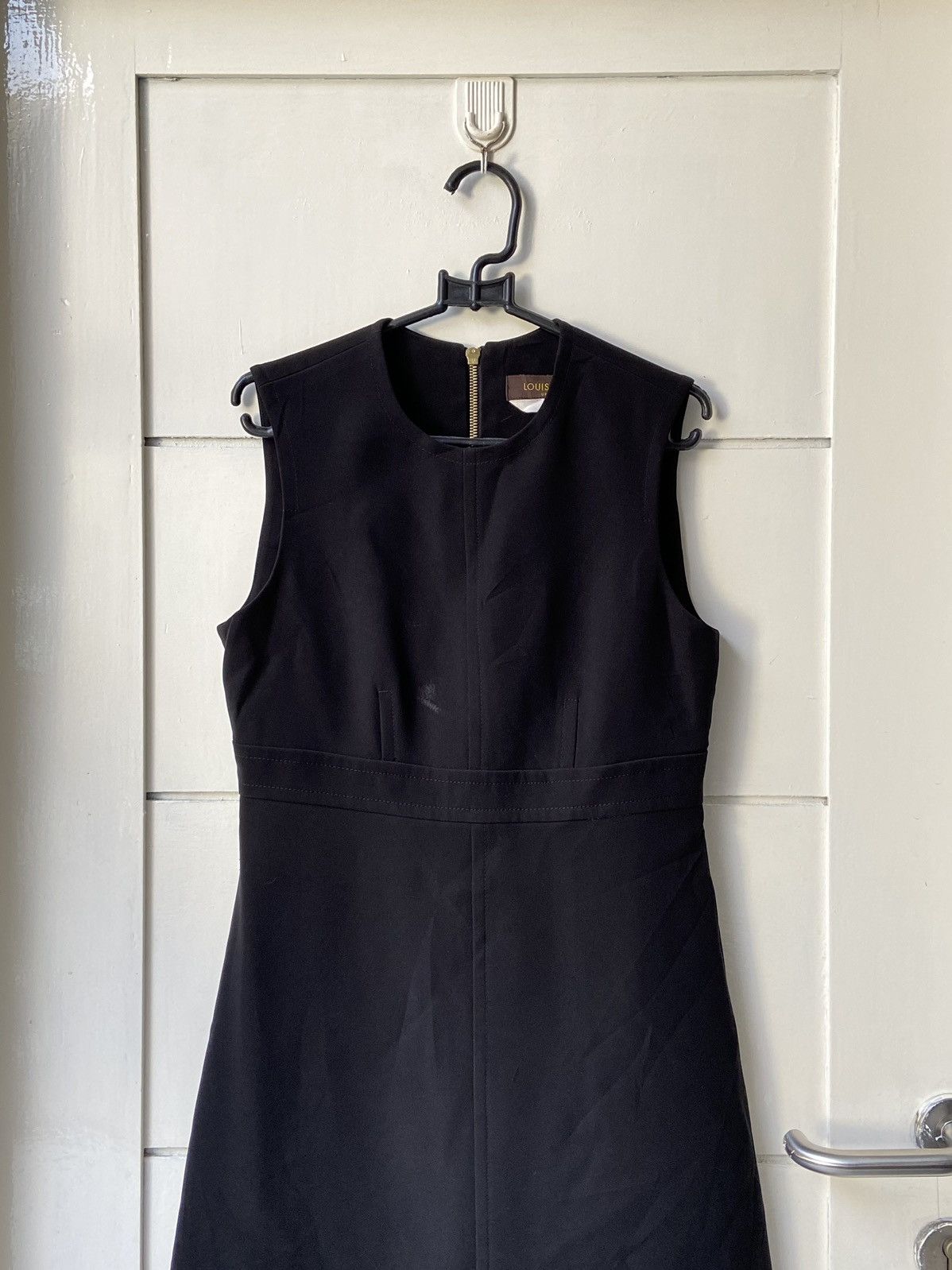 Louis Vuitton LOUIS VUITTON Black Midi Dress Size XS / US 0-2 / IT 36-38 - 2 Thumbnail
