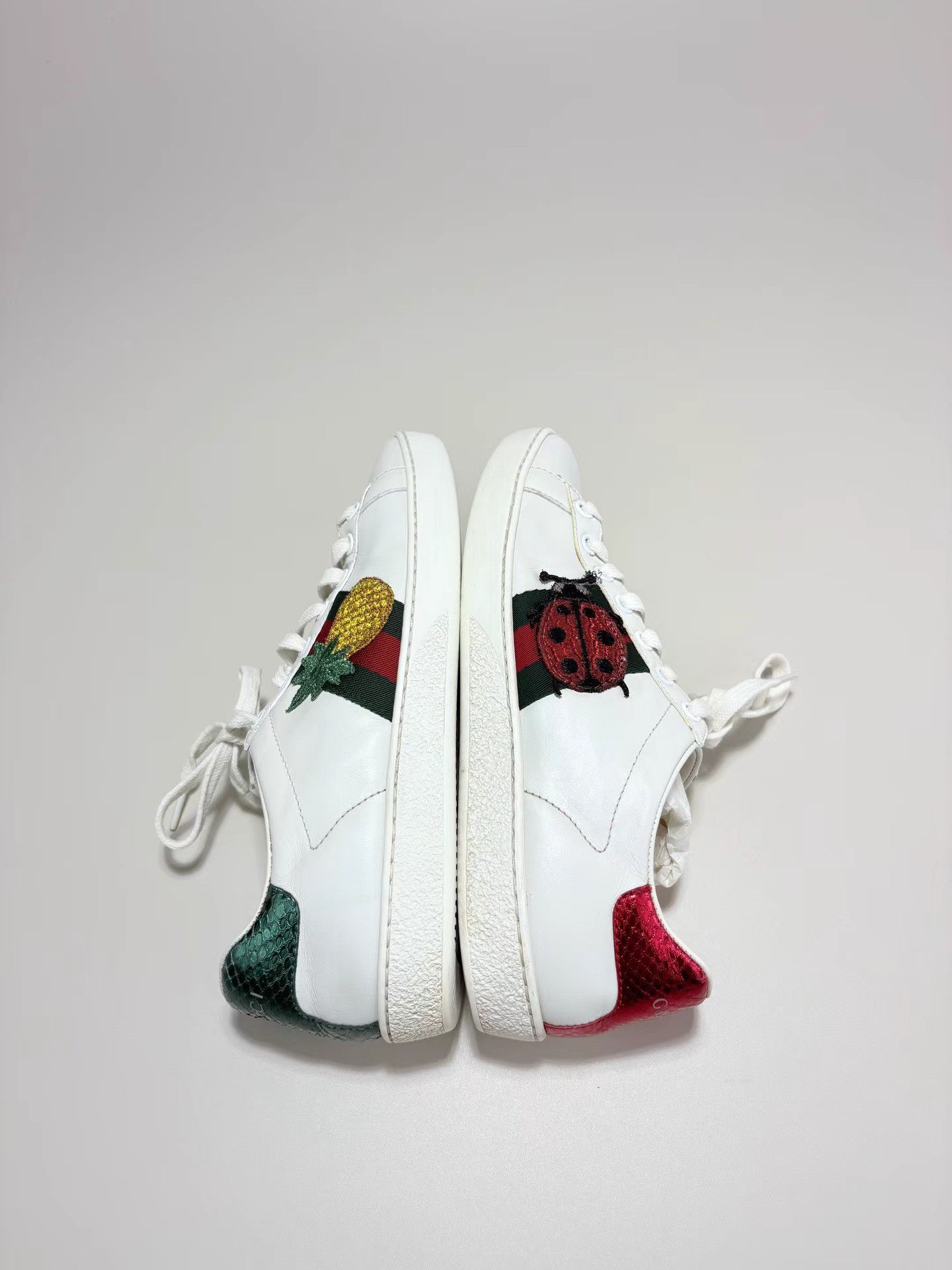 Gucci GUCCI Pineapple & Ladybug White Sneakers K1 Size US 5.5 / IT 35.5 - 5 Thumbnail