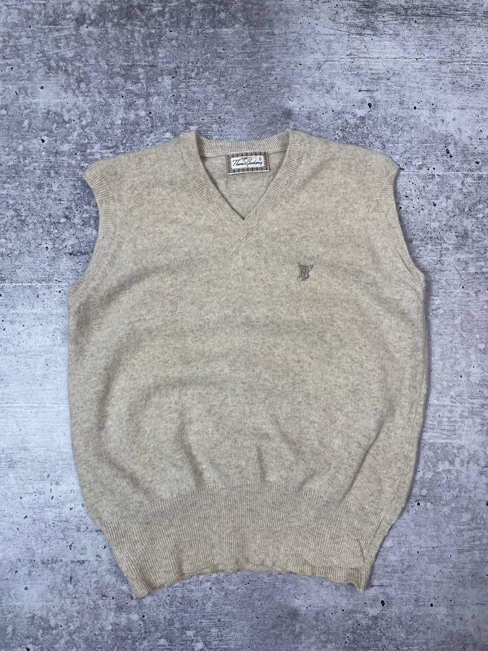 Burberry Vintage Thomas Burberry Logo V Neck Wool Sweater Vest Size US M / EU 48-50 / 2 - 1 Thumbnail