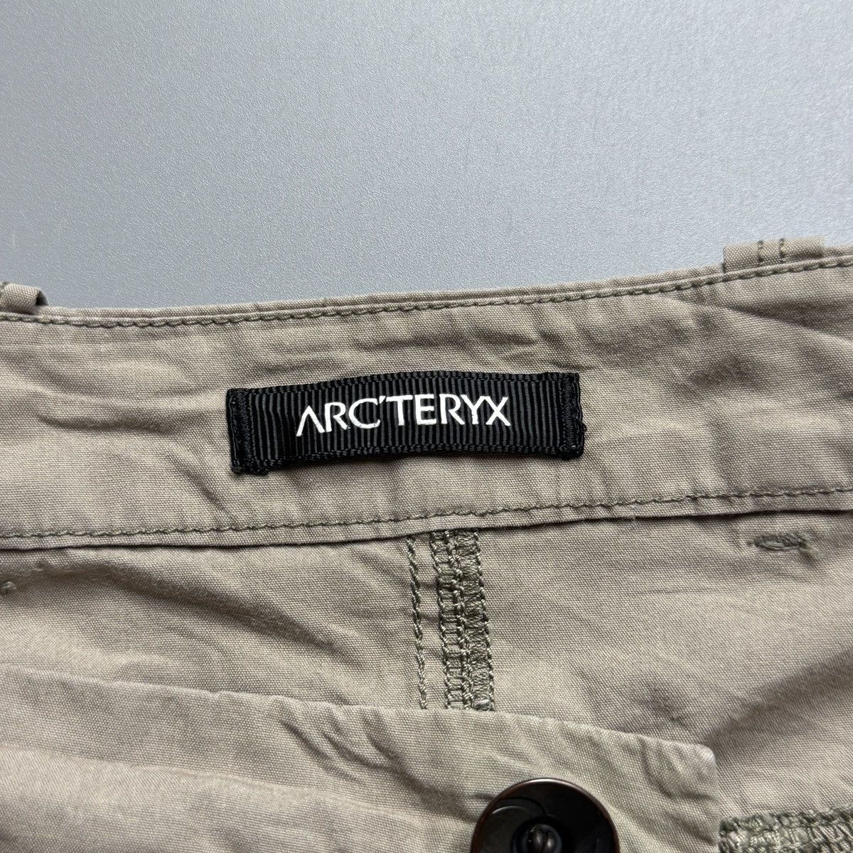 Arc'teryx Arcteryx - Beige Trim Fit Quick Dry - Short Size US 36 / EU 52 - 8 Thumbnail