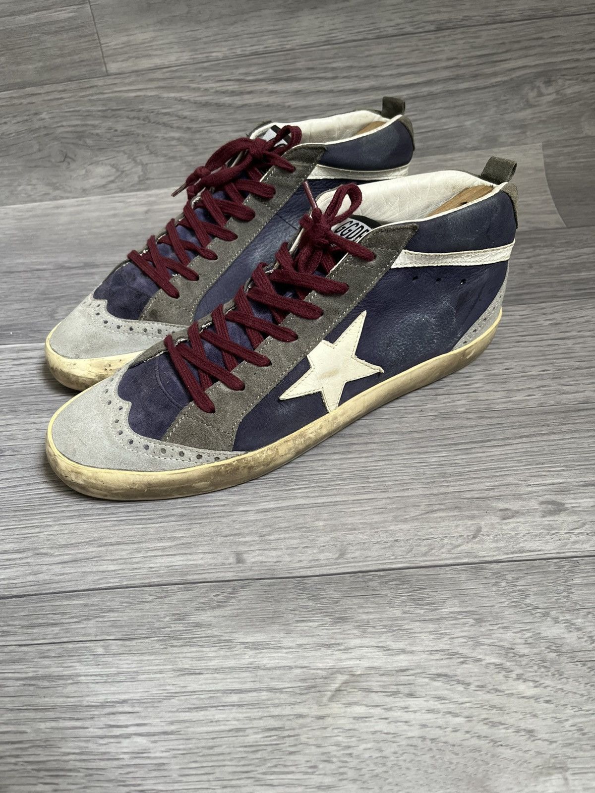 Golden Goose Golden goose mid star distressed leather sneakers sz 41 Size US 8 / EU 41 - 1 Thumbnail
