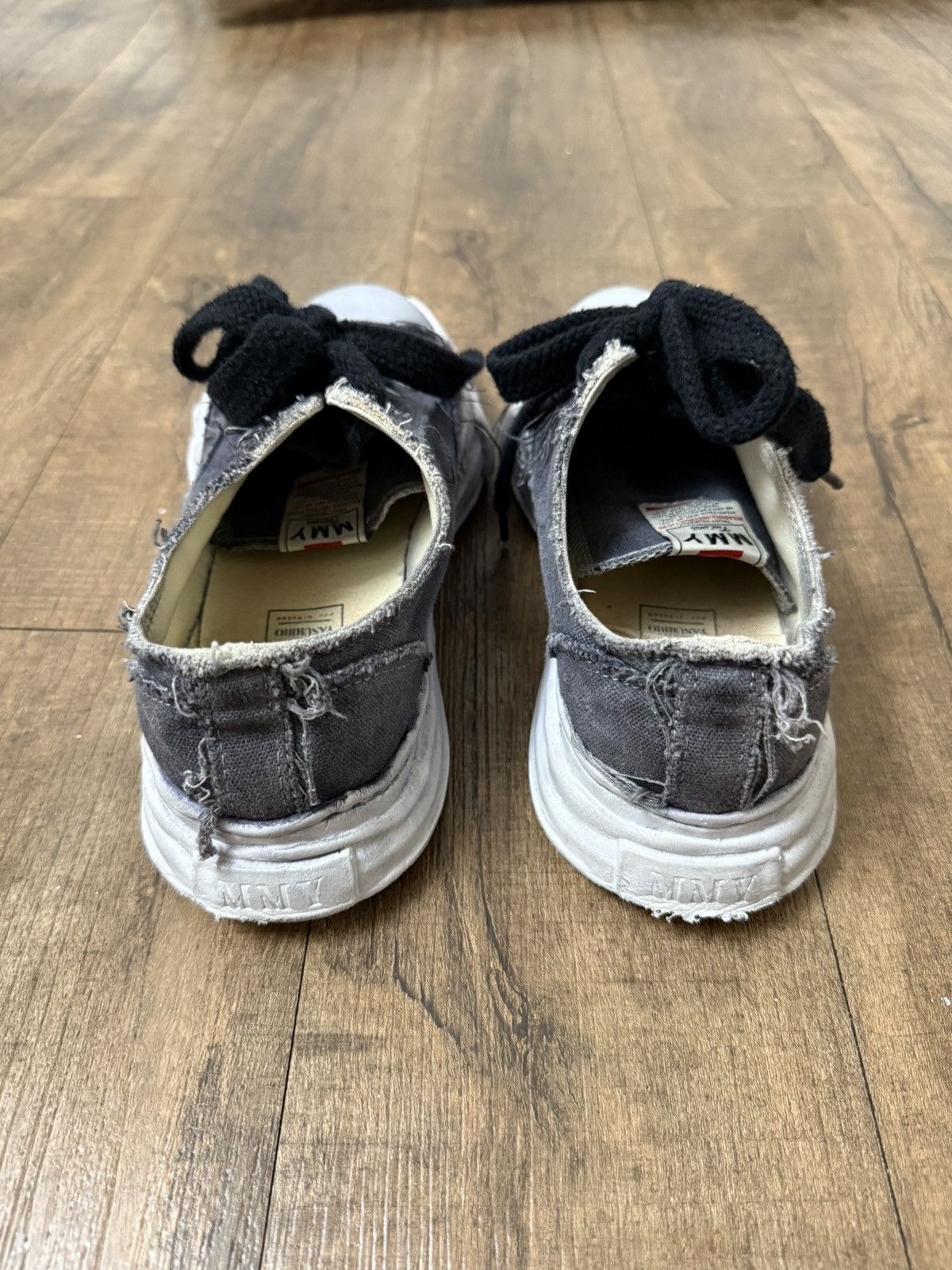 Maison MIHARA YASUHIRO Maison Mihara Yasuhiro Black Over-Dyed Peterson Sneakers Size US 9 / EU 42 - 4 Thumbnail
