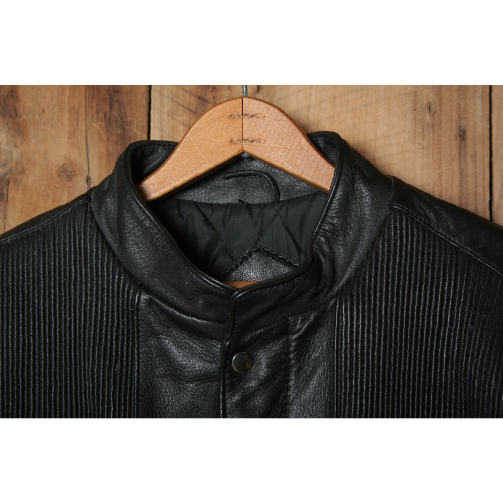 Ben Sherman VINTAGE Bermans Leather Jacket Mens BERMANS Ribbed Stretch Quilt Lined Insulated Zip Sz. 42 Black Motorcycle Jacket Size US XS / EU 42 / 0 - 4 Thumbnail