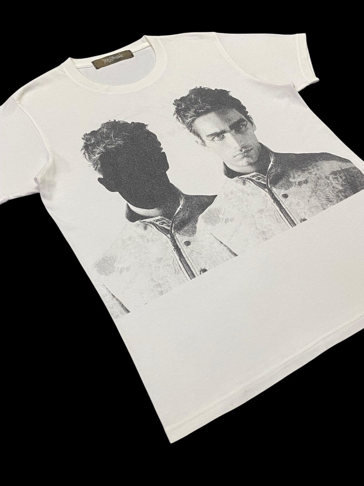 Yohji Yamamoto Yohji Yamamoto Photograph By Leslie Kee Shirt Size US M / EU 48-50 / 2 - 16 Thumbnail