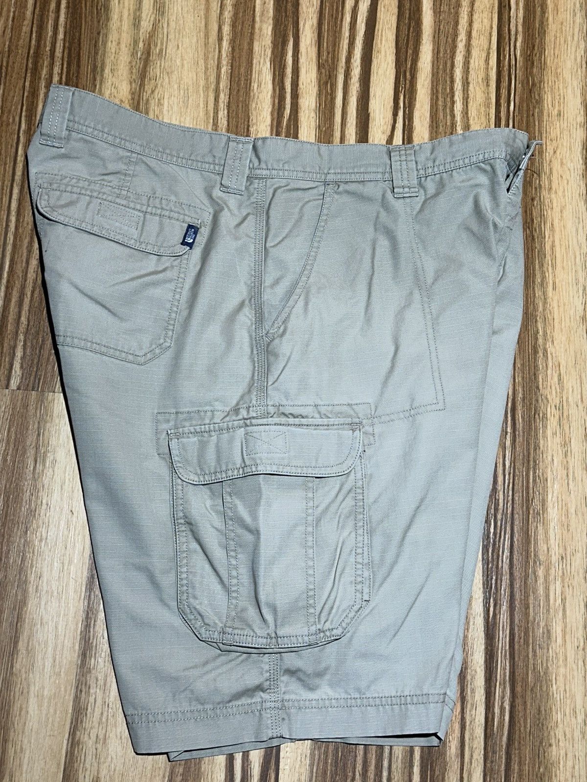 The North Face The North Face light brown Cargo Shorts Size US 38 / EU 54 - 6 Thumbnail