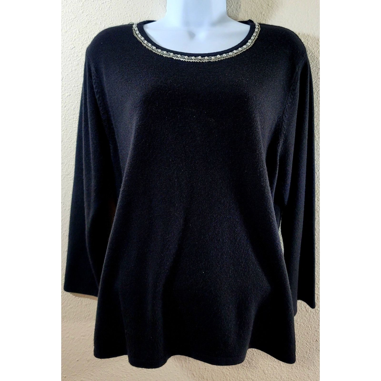 Other Sag Harbor Black Bead Sequin Round Neck Sweater Top Large Size L / US 10 / IT 46 - 1 Thumbnail