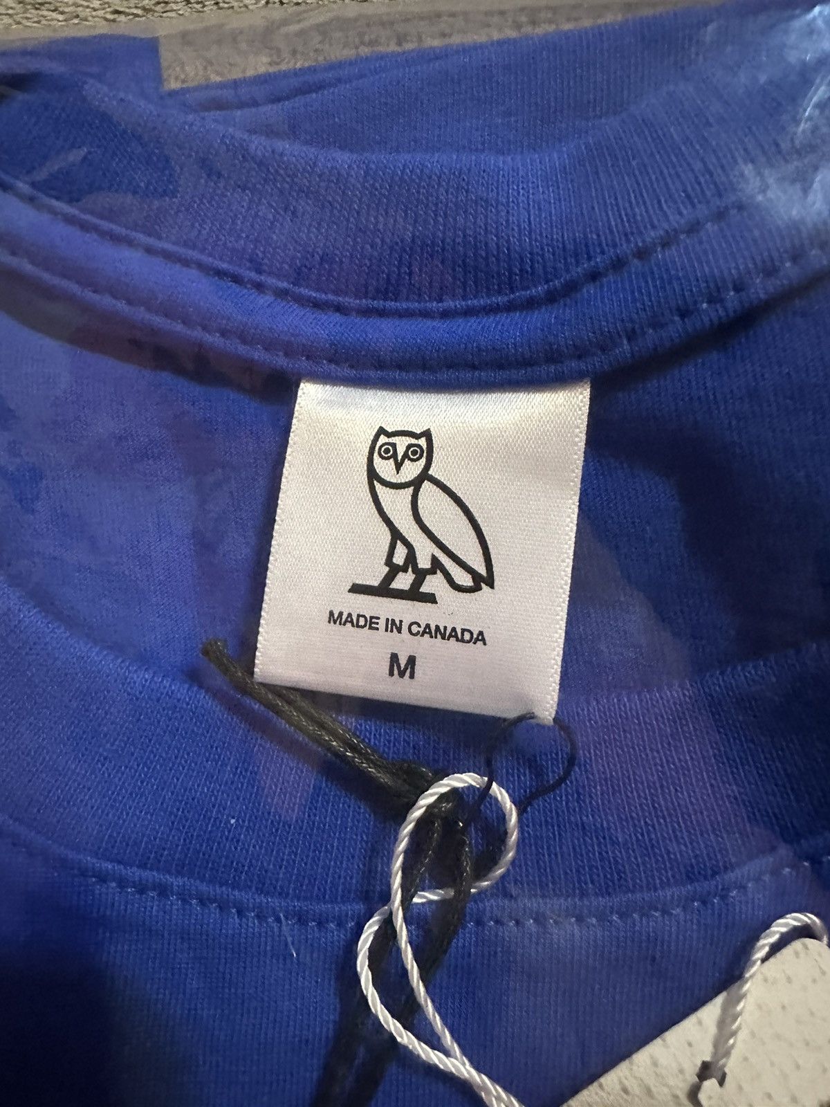 NCAA × October's Very Own OVO x NCAA KENTUCKY WILDCATS T-SHIRT TEE brand new with tags Size US M / EU 48-50 / 2 - 7 Thumbnail