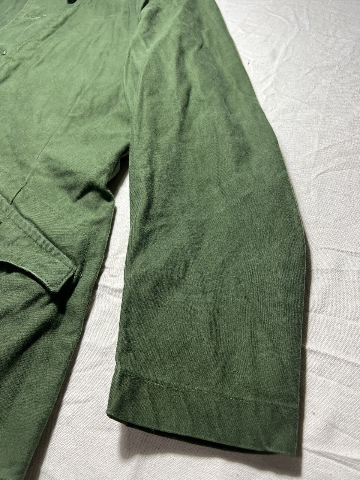 Vintage Vintage 70c Swedish Army C48 Field Jacket Size US M / EU 48-50 / 2 - 4 Thumbnail