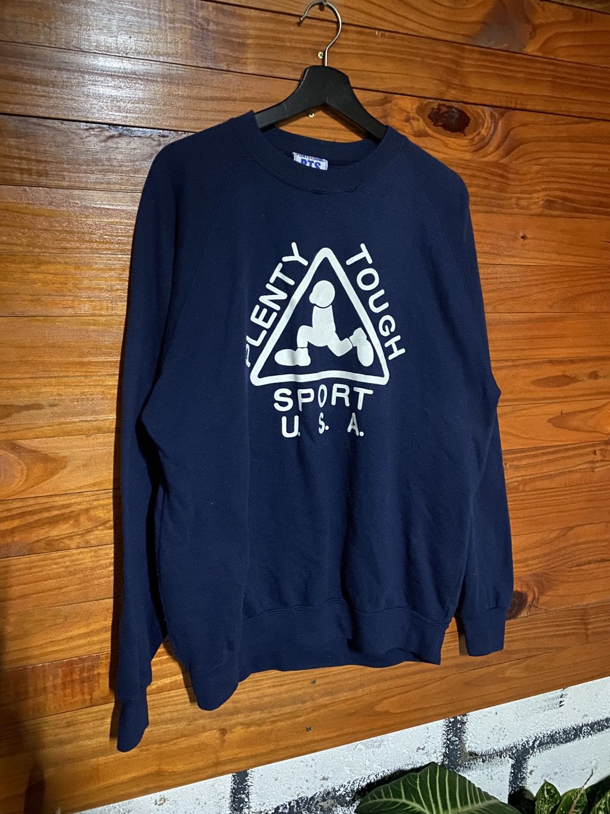 Vintage Vintage Plenty Tough PTS Sport Crewneck Sweatshirt Navy Blue Size US L / EU 52-54 / 3 - 5 Thumbnail