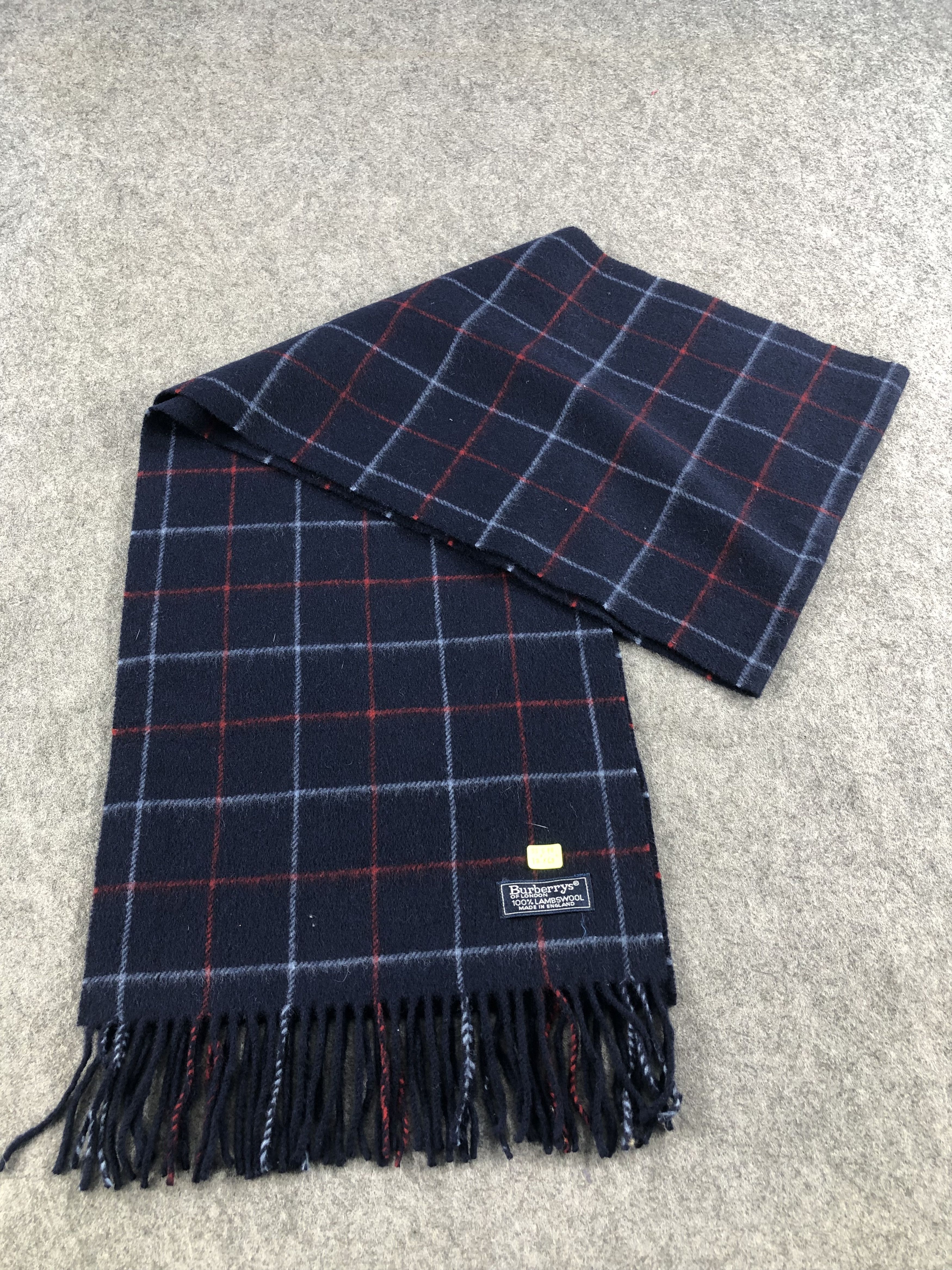 Burberry Burberry Scarf / Muffler / Neckwear Size ONE SIZE - 5 Thumbnail