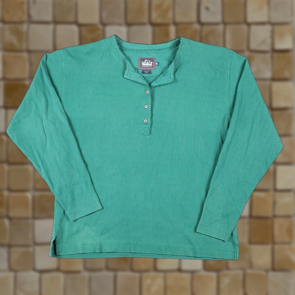Vintage Vintage Woolrich Women's Polo Shirt XL Green 90s Casual Athletic Outdoor Golf Tennis Preppy Size XL / US 12-14 / IT 48-50 - 1 Thumbnail