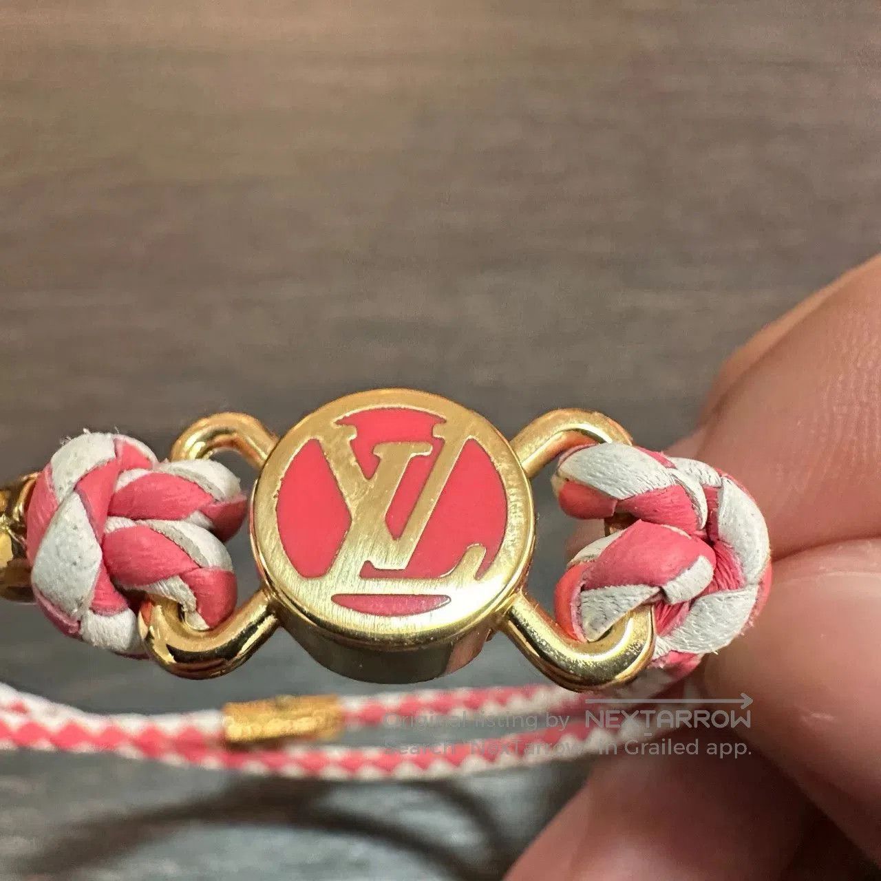 Louis Vuitton Louis Vuitton New Pink Leather Bracelet 17cm. Size ONE SIZE - 2 Thumbnail
