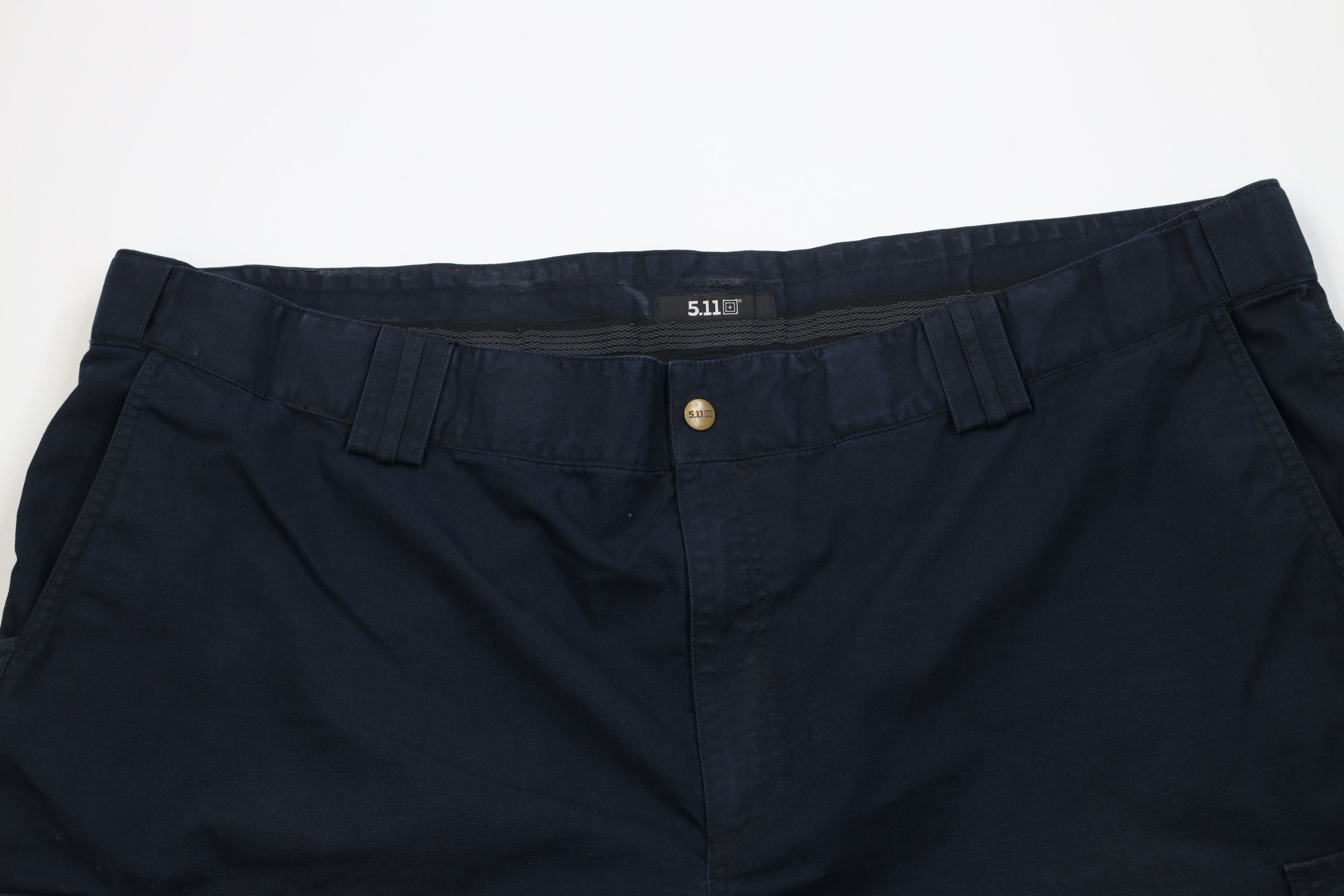 Vintage 5.11 Tactical Series Taclite 11" EMS Ripstop Cargo Shorts Size US 44 / EU 60 - 2 Thumbnail