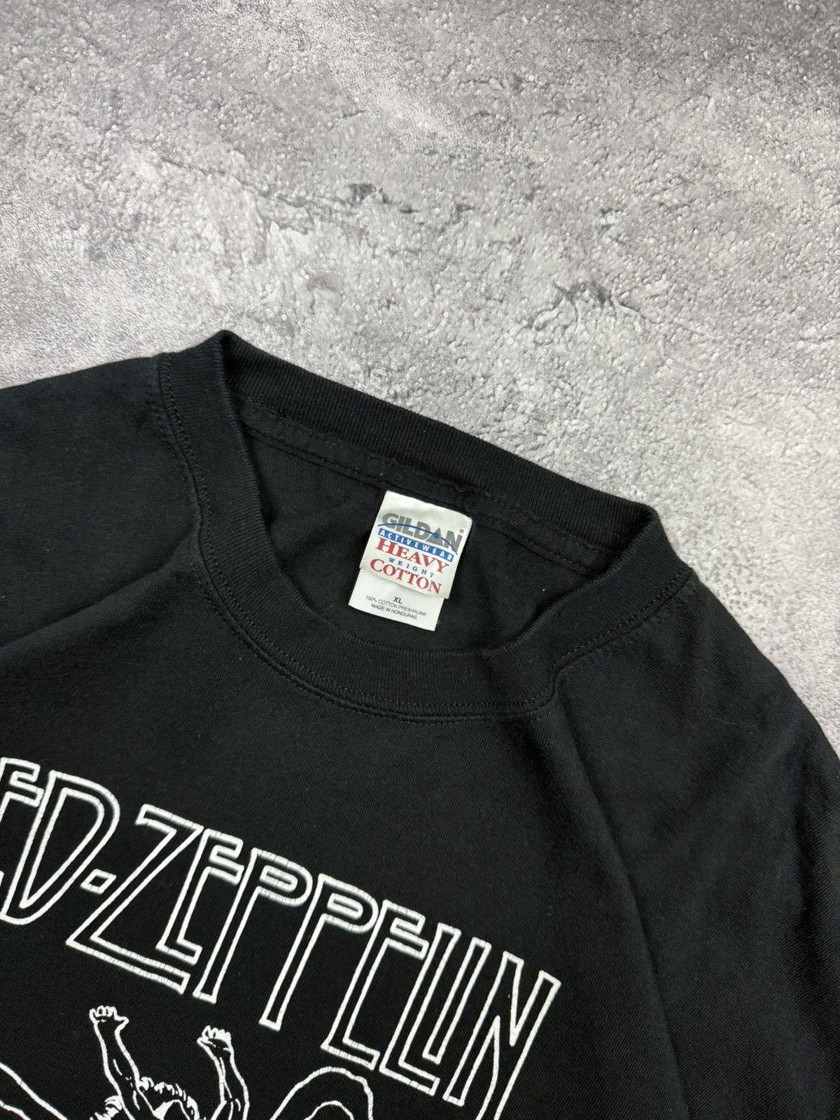 Led Zeppelin Vintage Led Zeppelin United States Of America 1977 T-Shirt Size US XL / EU 56 / 4 - 9 Thumbnail